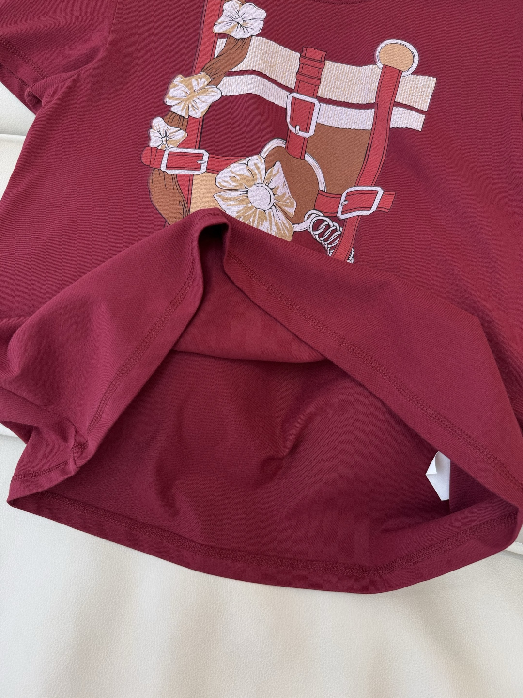 QG0157#新款T恤⚠️‼️H家 爱马仕 独家版 印花 短袖T恤 黑色 白色 樱桃红 SML