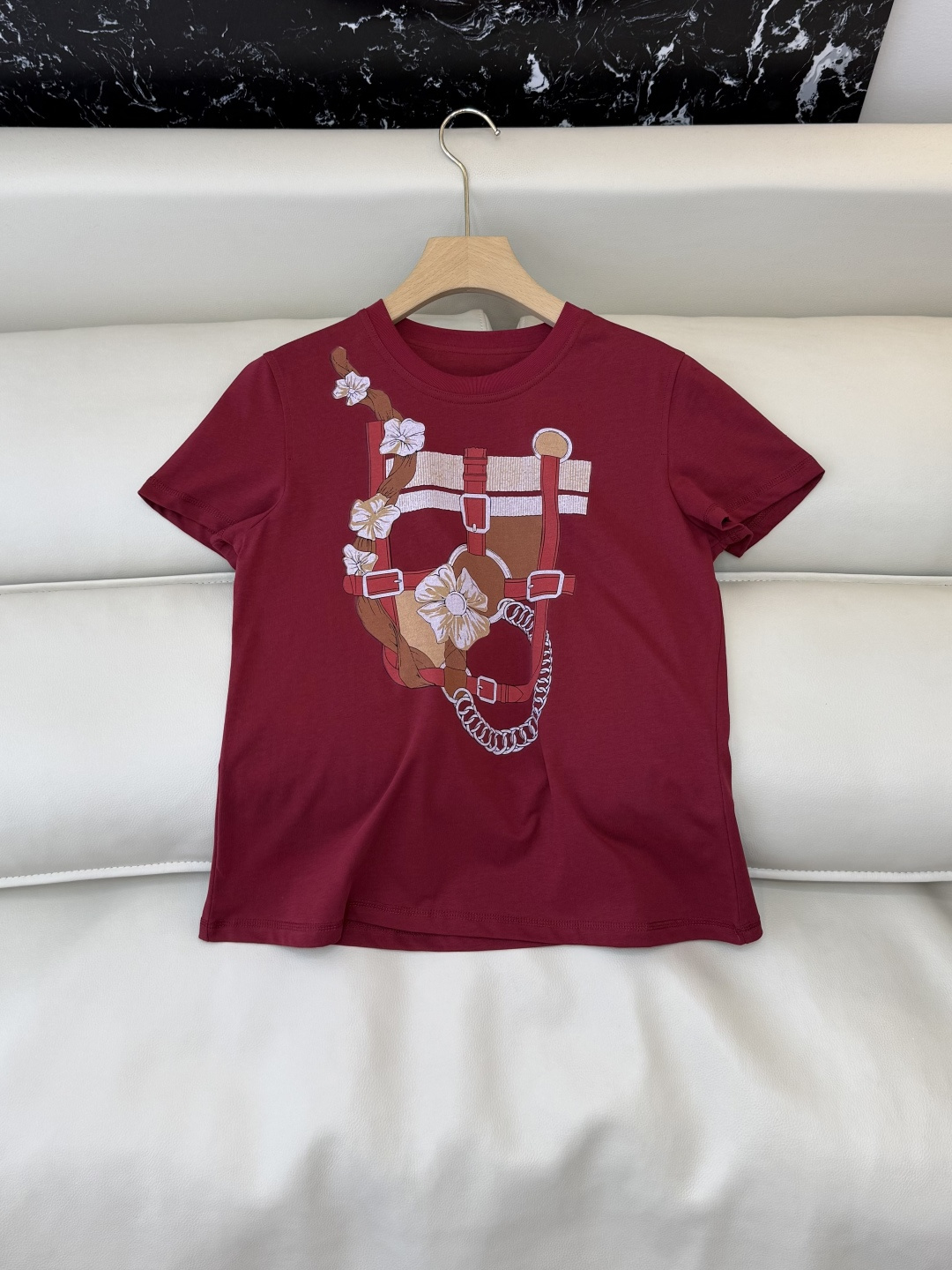 QG0157#新款T恤⚠️‼️H家 爱马仕 独家版 印花 短袖T恤 黑色 白色 樱桃红 SML