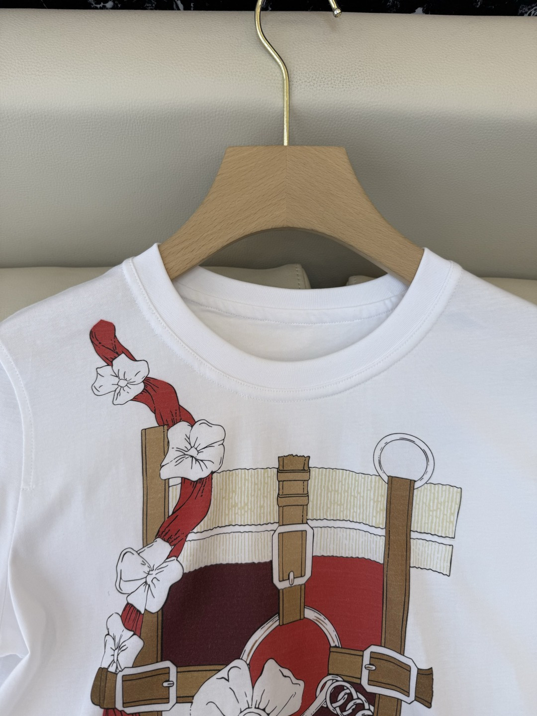 QG0157#新款T恤⚠️‼️H家 爱马仕 独家版 印花 短袖T恤 黑色 白色 樱桃红 SML