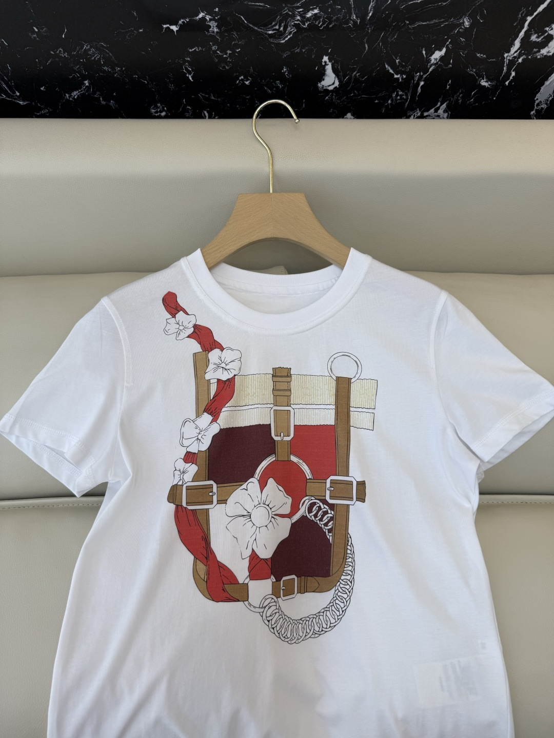 QG0157#新款T恤⚠️‼️H家 爱马仕 独家版 印花 短袖T恤 黑色 白色 樱桃红 SML