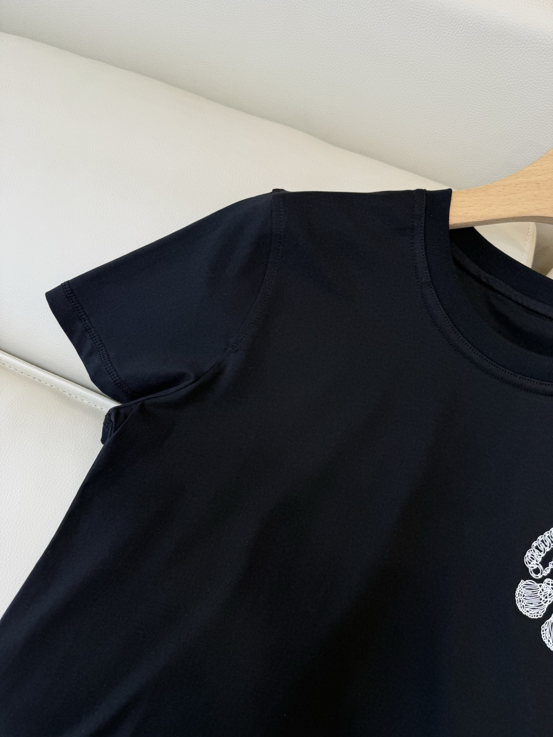 QG0156#新款T恤⚠️‼️H家 爱马仕 独家版 印花 短袖T恤 黑色 白色 SML