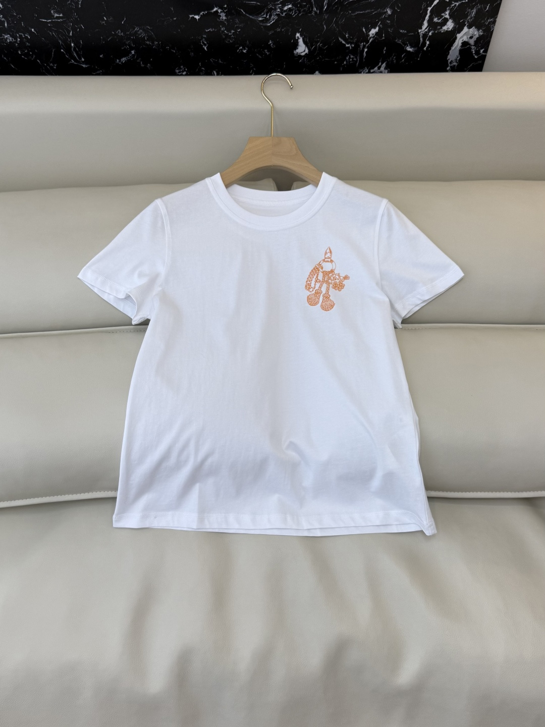 NO:736353,QG0156# New T-shirt Factory Special H Home Hermes Exclusive Edition Printed Short-sleeved T-shirt Black White SML, hermes, T-shirt, tees, t-shirt,19860909QG0156#新款T恤工厂特 H家 爱马仕 独家版 印花 短袖T恤 黑色 白色 SML,,hermes,T-shirt,tees，t-shirt,,Women's clothing