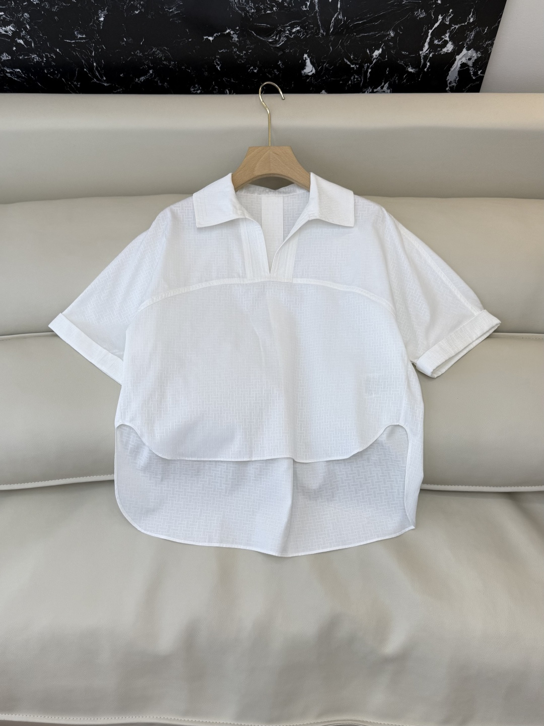 QGL041#新款套装💕Hermes H家 爱马仕 H字母暗纹 短袖衬衫➕长半裙 套装 黑色 燕麦咖色 