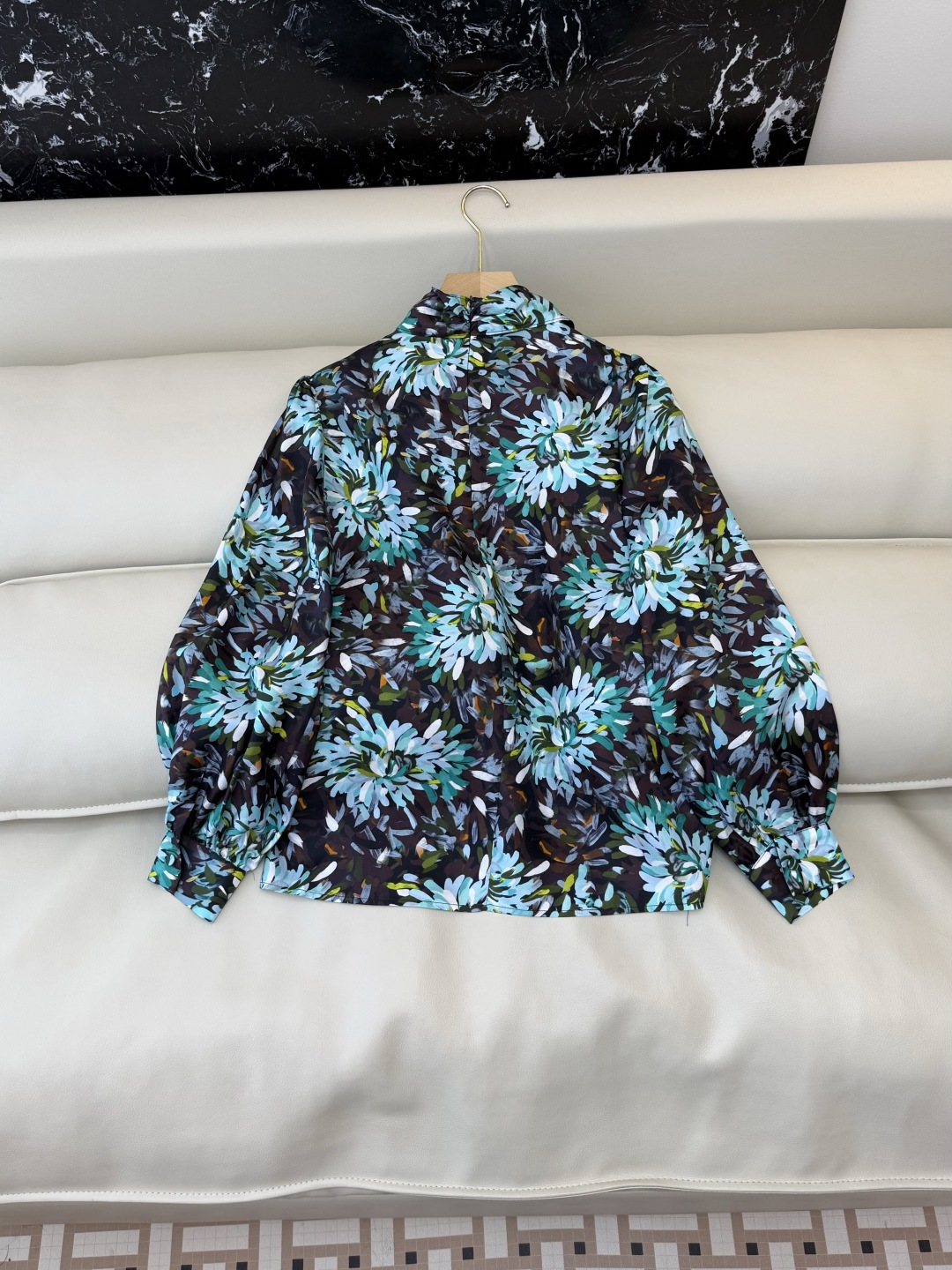 BS1118#新款衬衫💕gucci 烟花爆美图 真丝 蝴蝶结 印花上衣 36-42