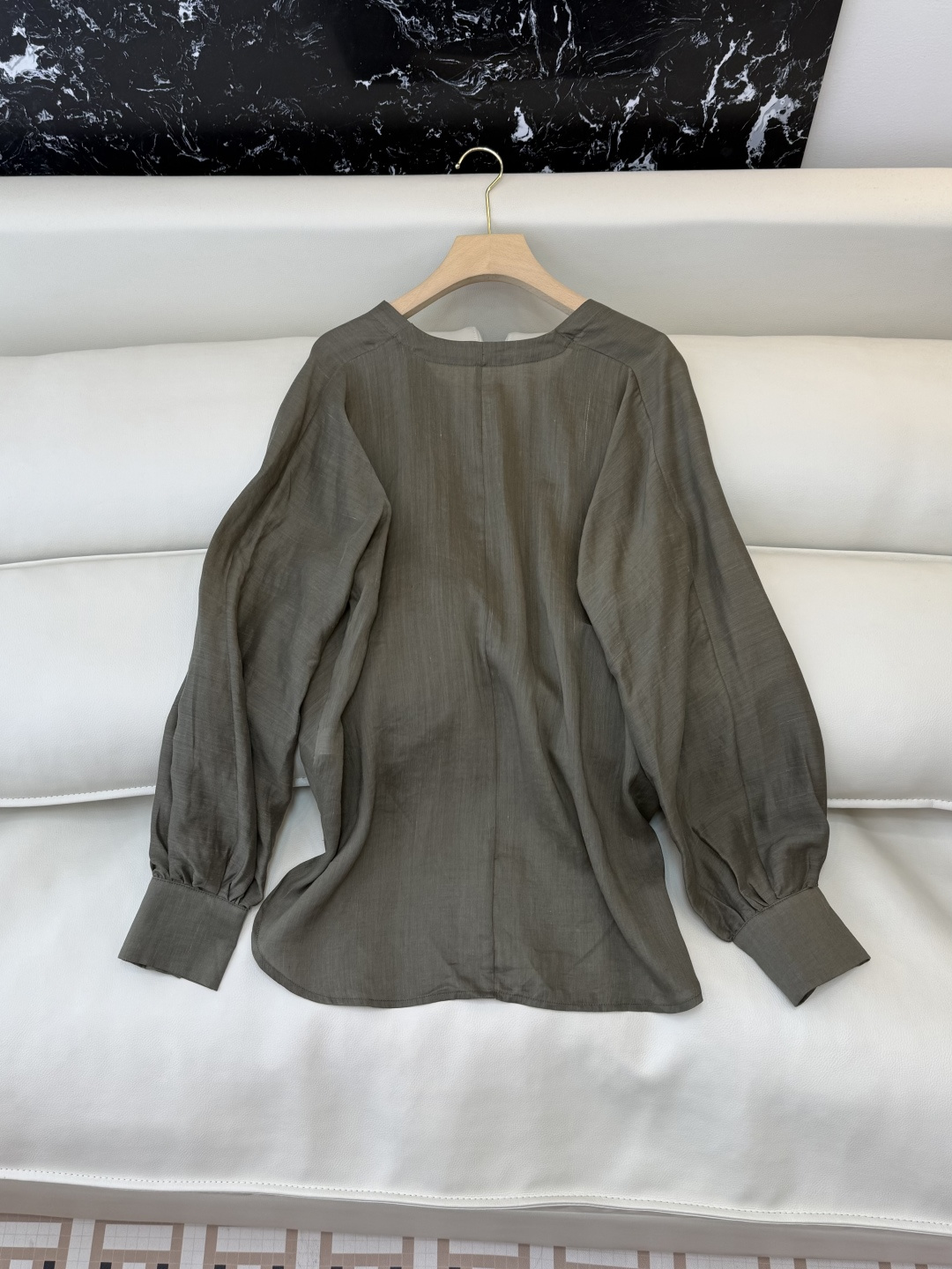 LZ26020#新款衬衫🌾BC 42% 苎麻 显瘦 V领 长袖衬衫 粉色 咖色 白色 SML