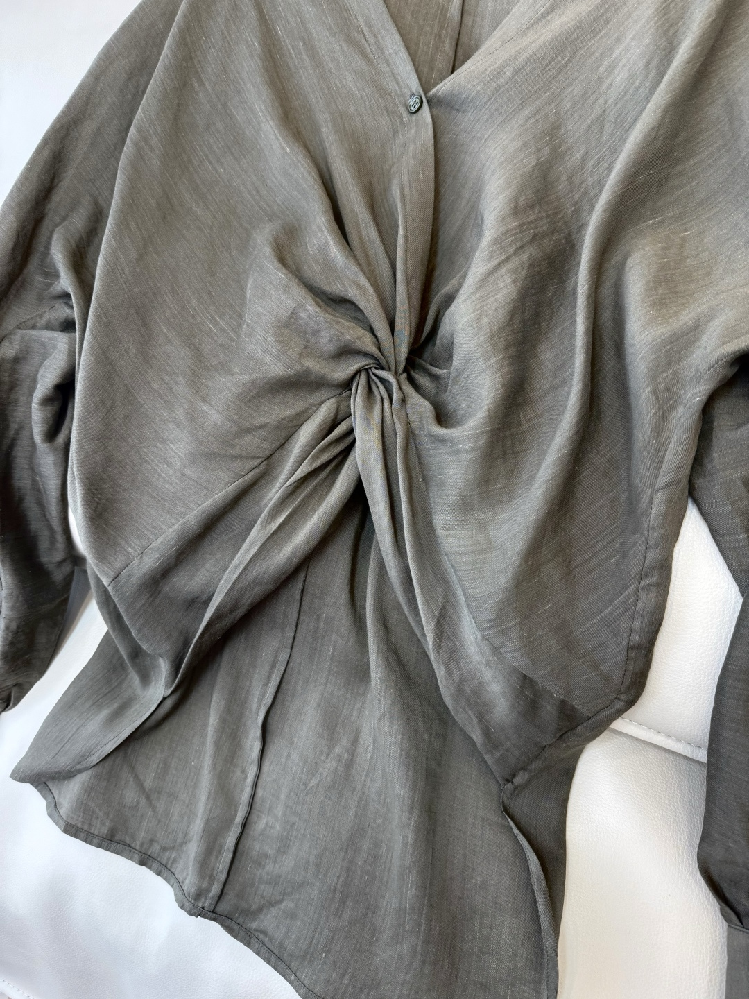 LZ26020#新款衬衫🌾BC 42% 苎麻 显瘦 V领 长袖衬衫 粉色 咖色 白色 SML