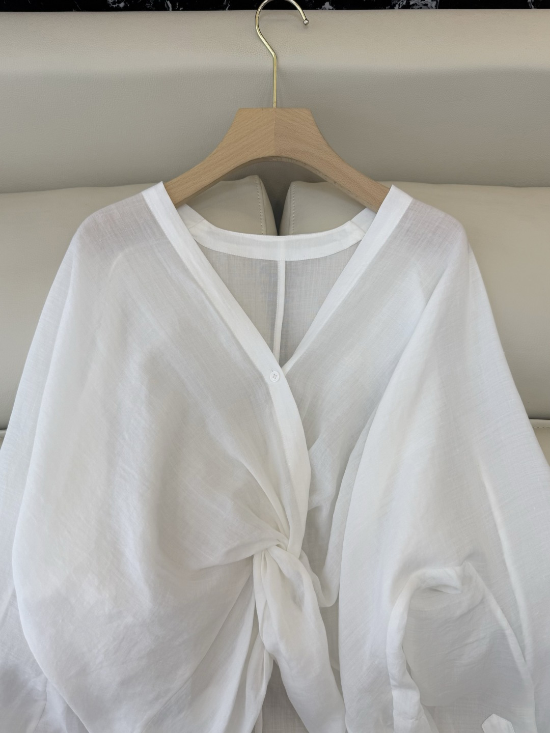 LZ26020#新款衬衫🌾BC 42% 苎麻 显瘦 V领 长袖衬衫 粉色 咖色 白色 SML