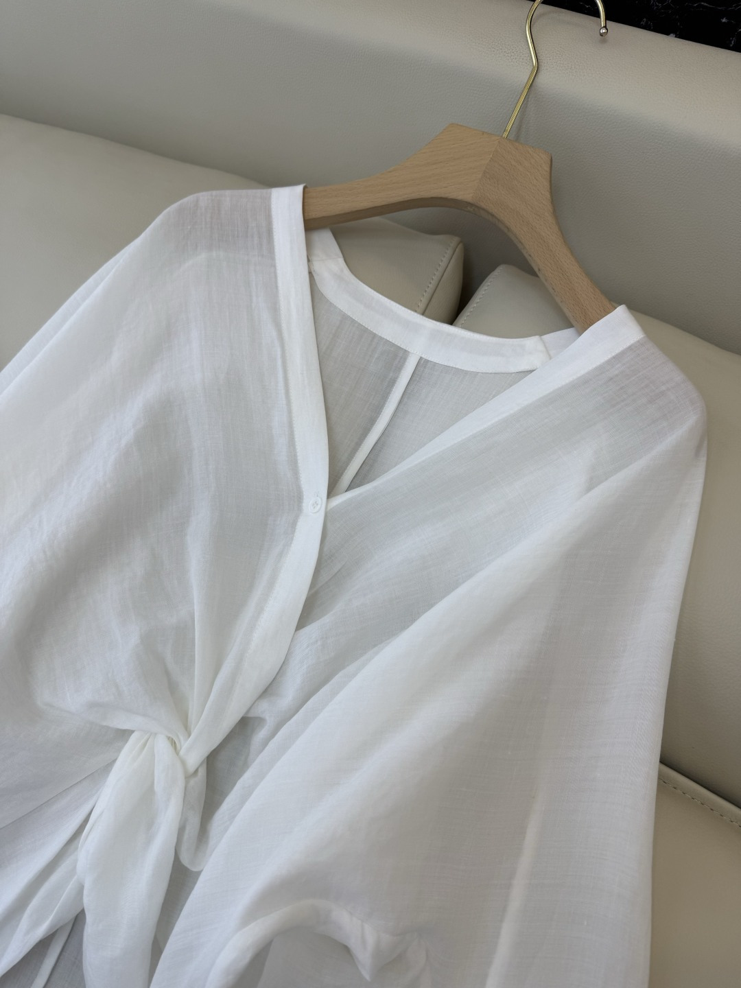 LZ26020#新款衬衫🌾BC 42% 苎麻 显瘦 V领 长袖衬衫 粉色 咖色 白色 SML