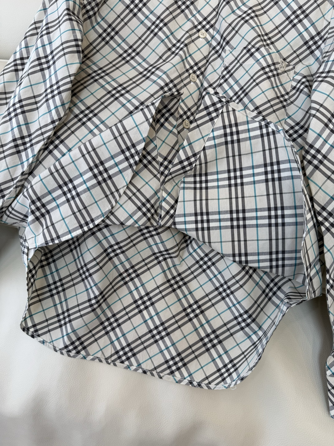 BM005#新款衬衫‼️B家 细格子 对格菱形格 长袖衬衫 三色 SML