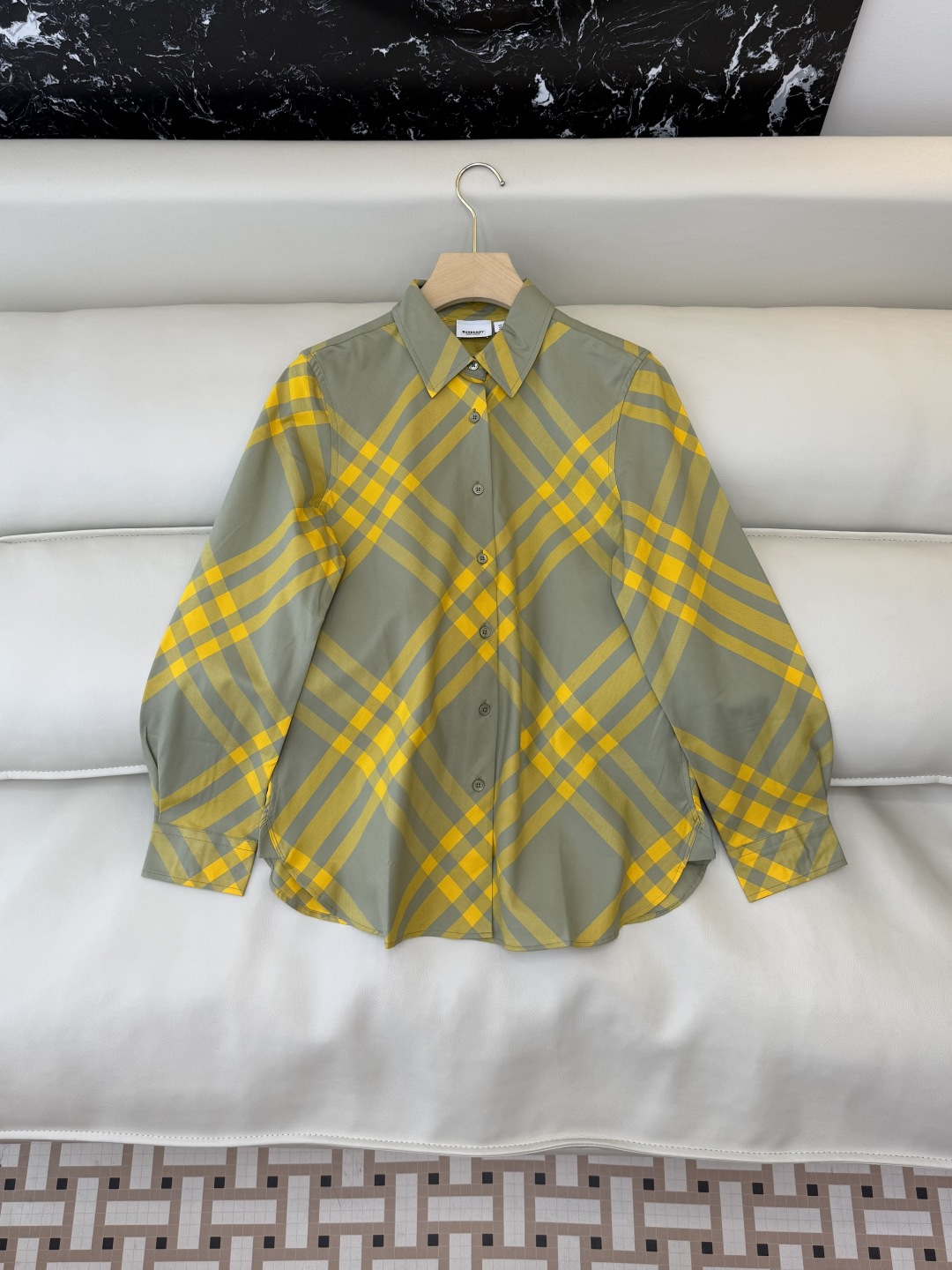 BM008#新款衬衫‼️B家 菱形格 大格纹 对格长袖衬衫 UK6/8/10