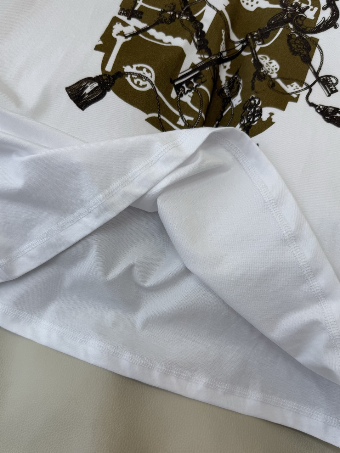 QG0161#新款T恤⚠️‼️H家 独家版 ‼️爱马仕 顶级版 印花 短袖T恤 四色36/38/40