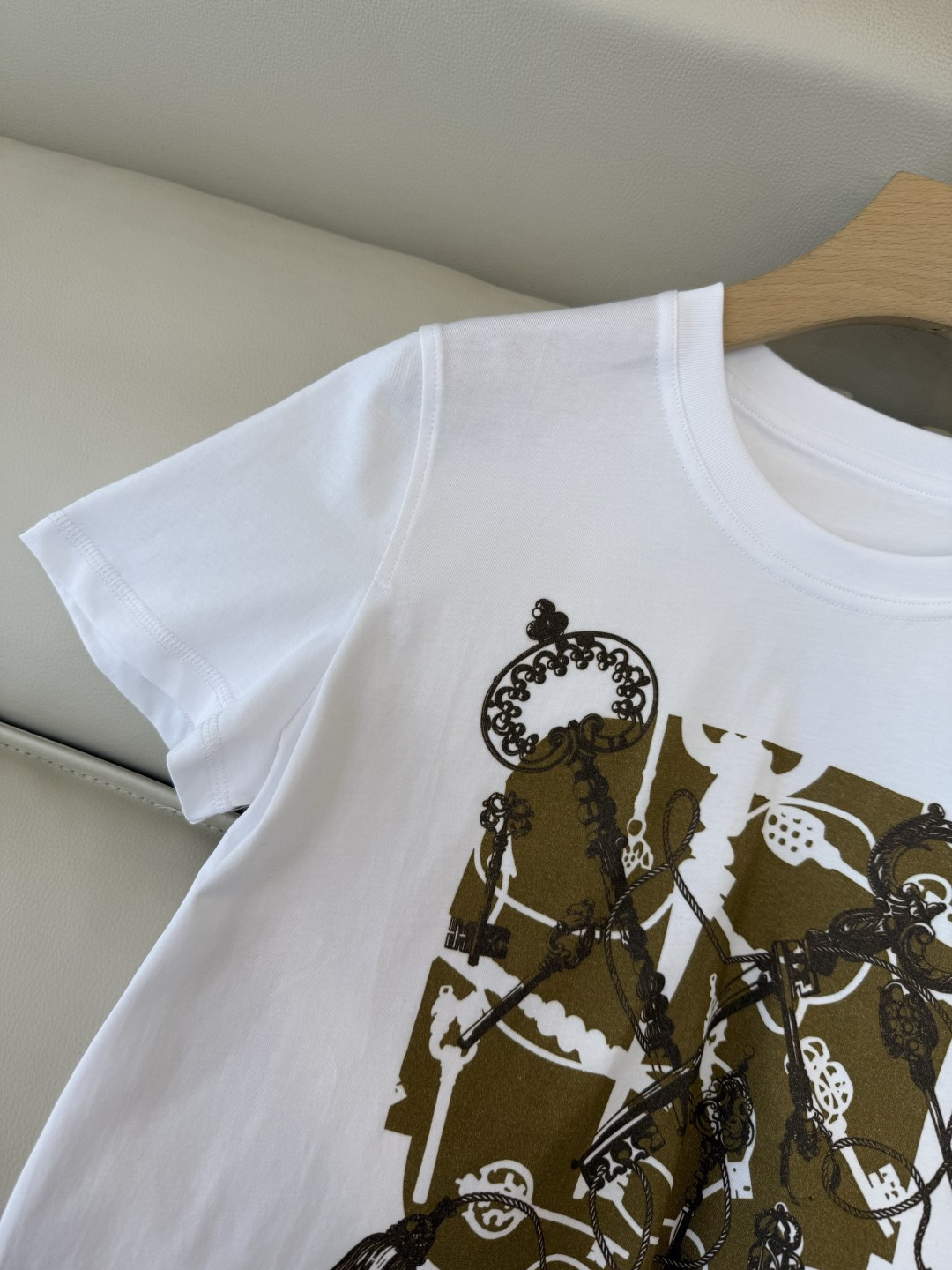 QG0161#新款T恤⚠️‼️H家 独家版 ‼️爱马仕 顶级版 印花 短袖T恤 四色36/38/40