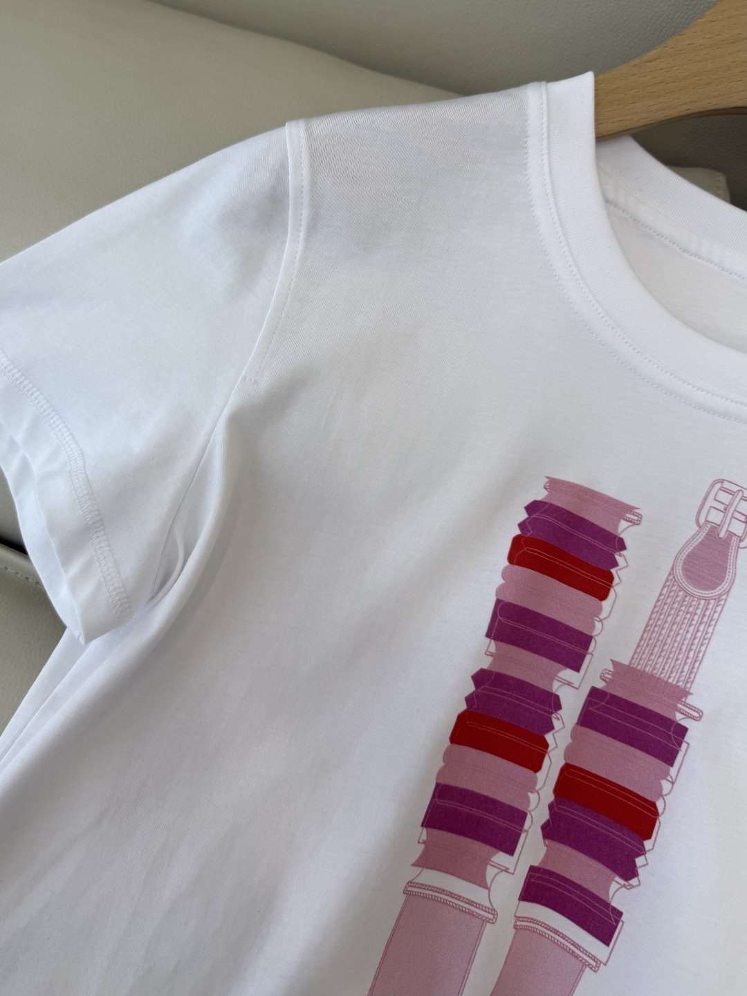 QG0162#新款T恤⚠️‼️H家 独家版 ‼️爱马仕 顶级版 印花 短袖T恤 粉色 车厘子红 黑色 白