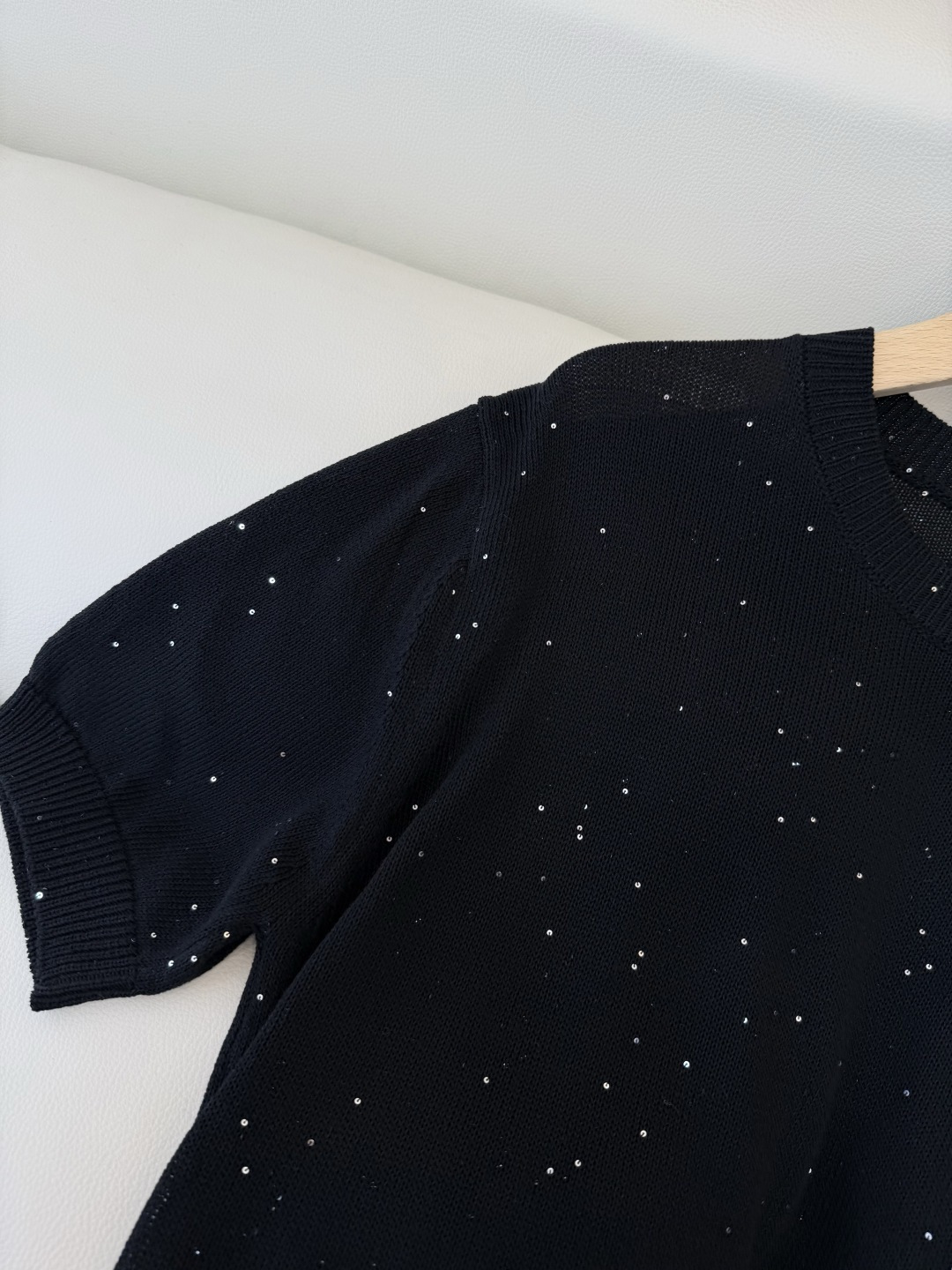 LZM26006#新款针织‼️BC 珠片纱 短袖针织上衣 三色 SML