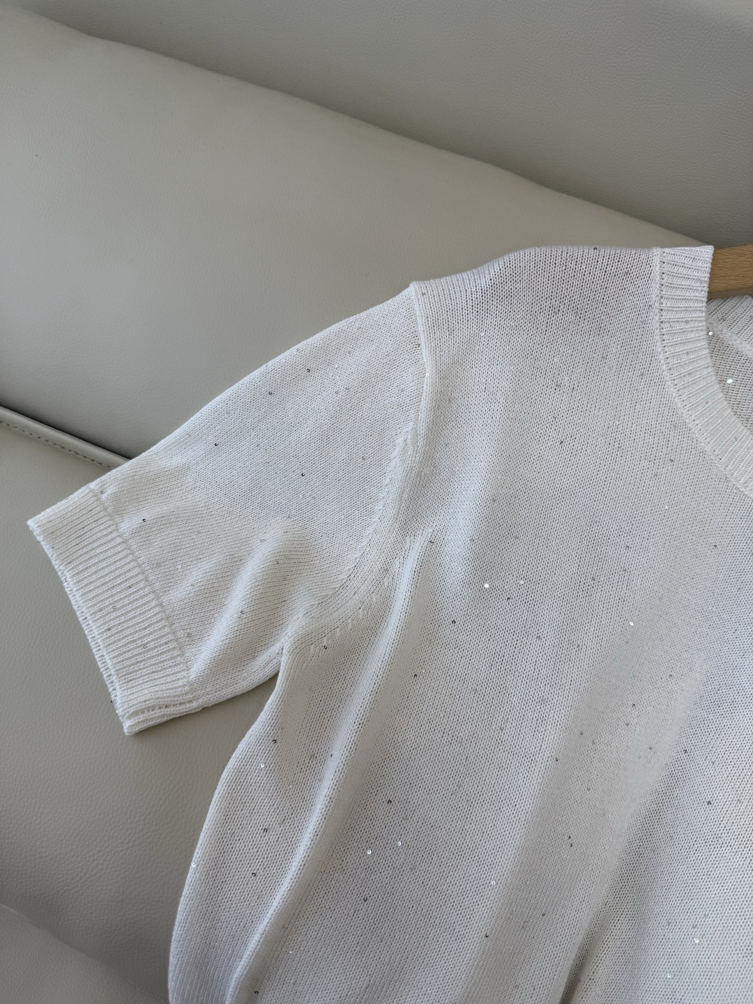 LZM26006#新款针织‼️BC 珠片纱 短袖针织上衣 三色 SML