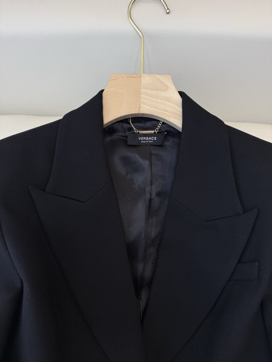 HXZ082#新款西装外套💕范思哲 30% 羊毛 超级修身 显瘦经典款 西装外套 黑色SMLXL