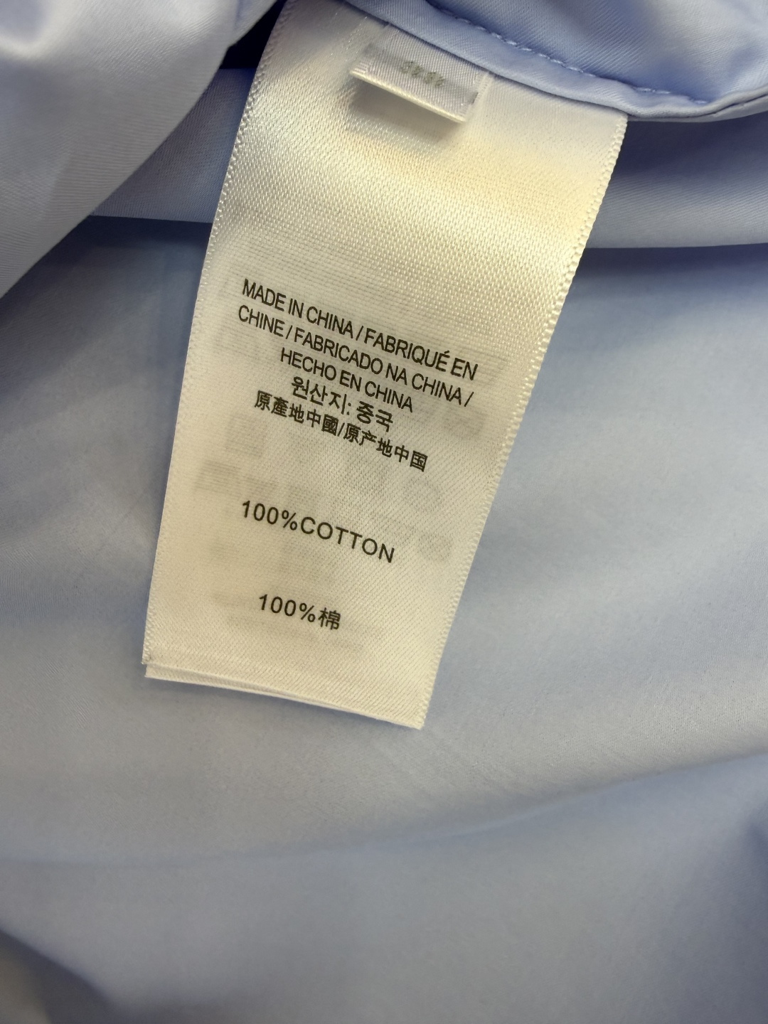 BM003#新款衬衫‼️GU 镂空绣花 长袖衬衫 白色 蓝色 SML