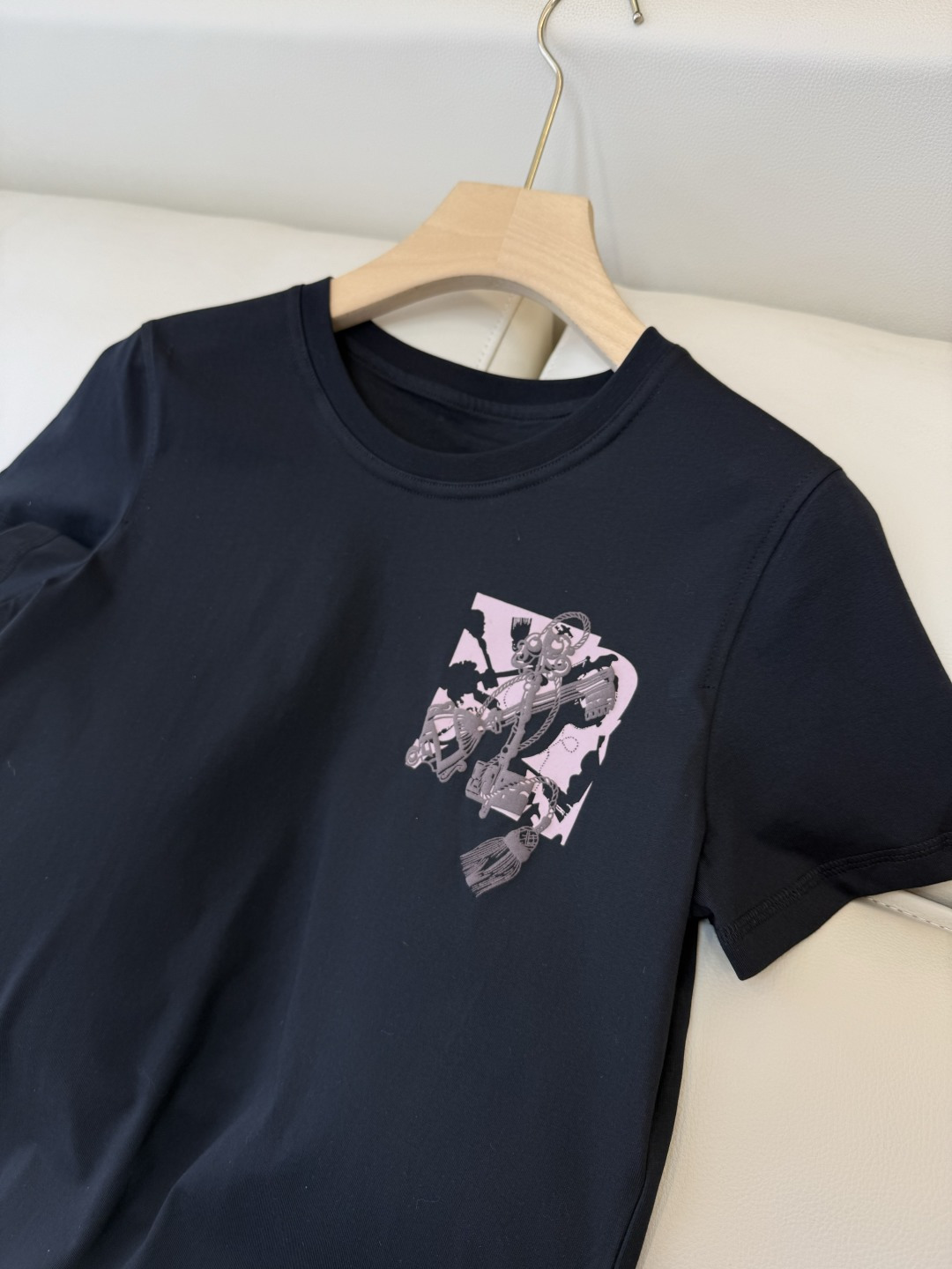 QG0163#新款T恤⚠️‼️H家 独家版 ‼️爱马仕 顶级版 印花 短袖T恤 黑色 白色 36/38/