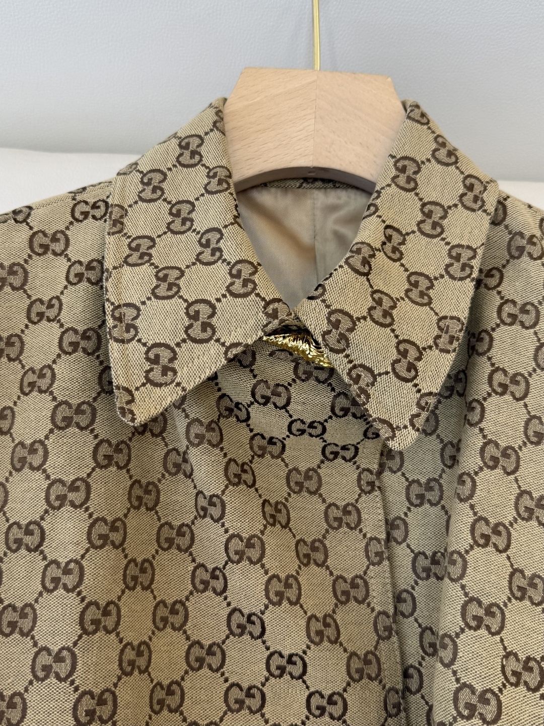 GU013#新款外套‼️GU 家 最新款 提花风衣款 外套 配腰带 SML