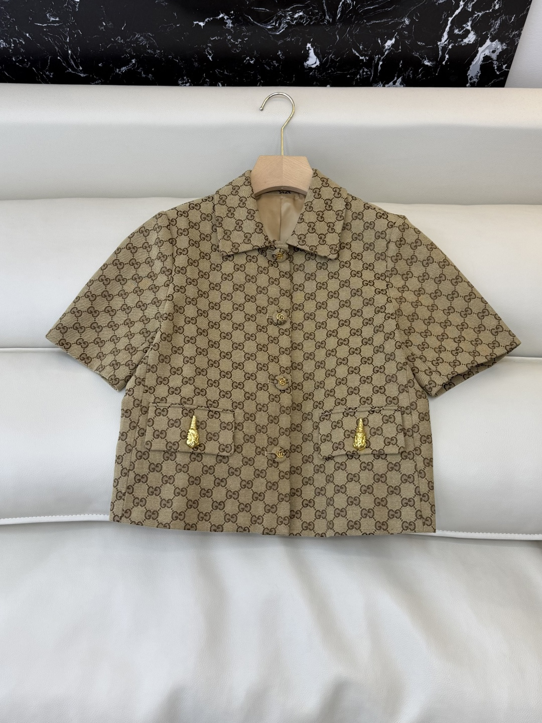 NO:738135,GU005# New Tops Factory on GU Home Latest Jacquard Tops Short Sleeves SML,,T-shirt,19860909GU005#新款上衣工厂上 GU 家 最新款 提花上衣 短袖 SML,,T-shirt,,Women's clothing