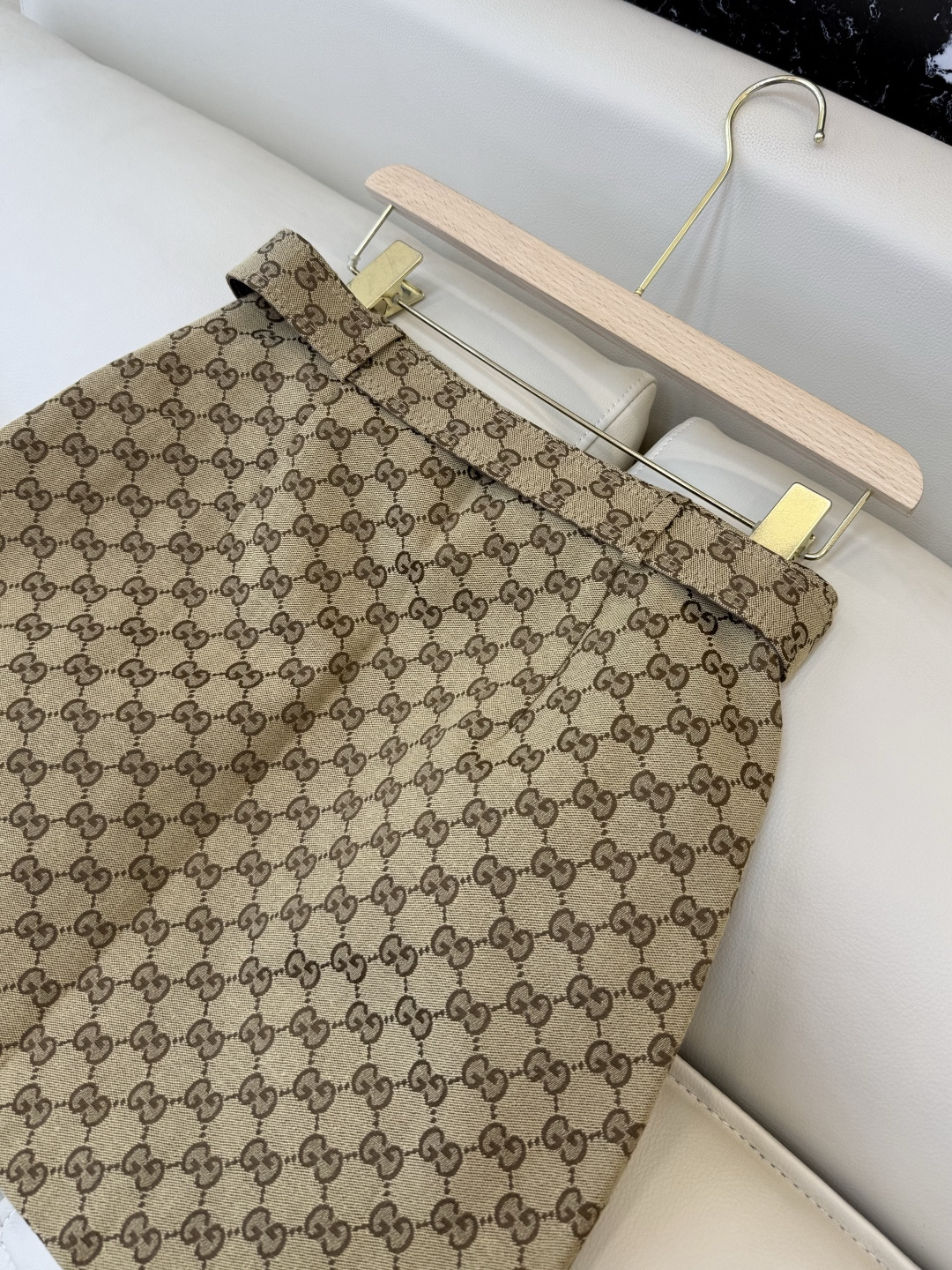 GU011#新款半裙‼️GU 家 最新款 提花 短半裙 SML