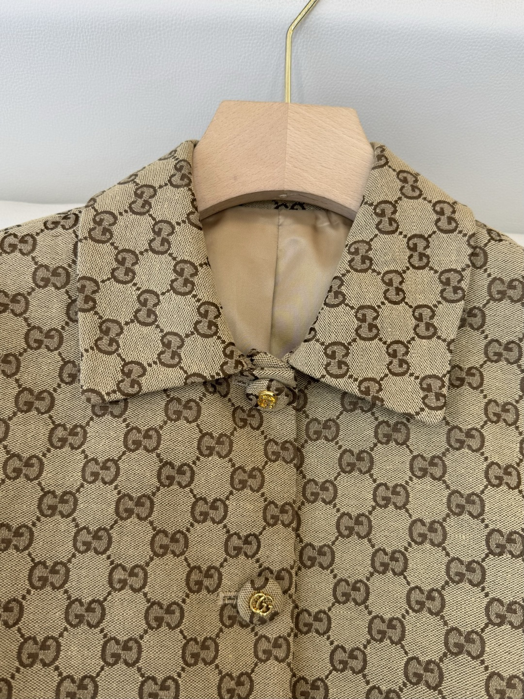 GU005#新款上衣GU 家 最新款 提花上衣 短袖 SML