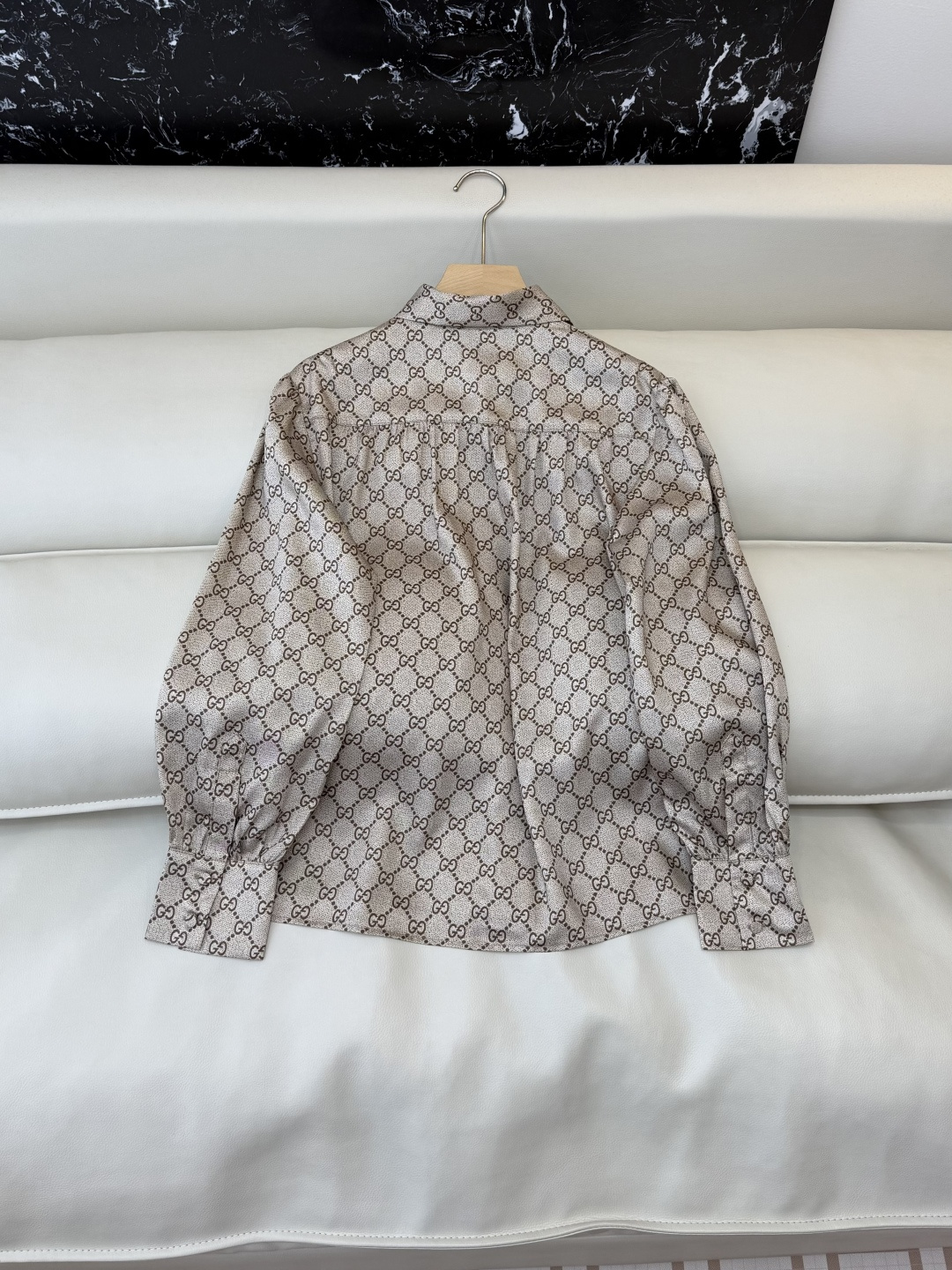 GU006#新款上衣‼️GU 家 最新款 双G印花蝴蝶结 上衣 长袖衬衫 SML