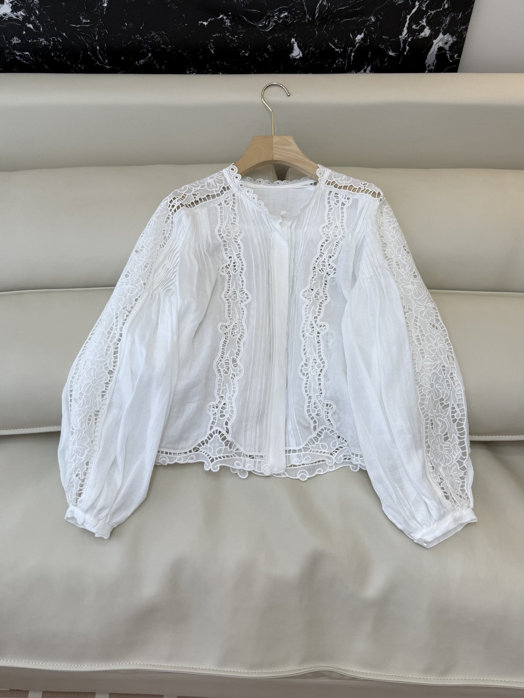 NO:738545,LH008# New Top Factory Special ES Ramie Hollow Embroidered Lace Long Sleeve Top Yellow Blue White SML,,19860909LH008#新款上衣工厂特 ES 苎麻 镂空绣花花边长袖上衣 黄色 蓝色 白色 SML,,,Women's clothing