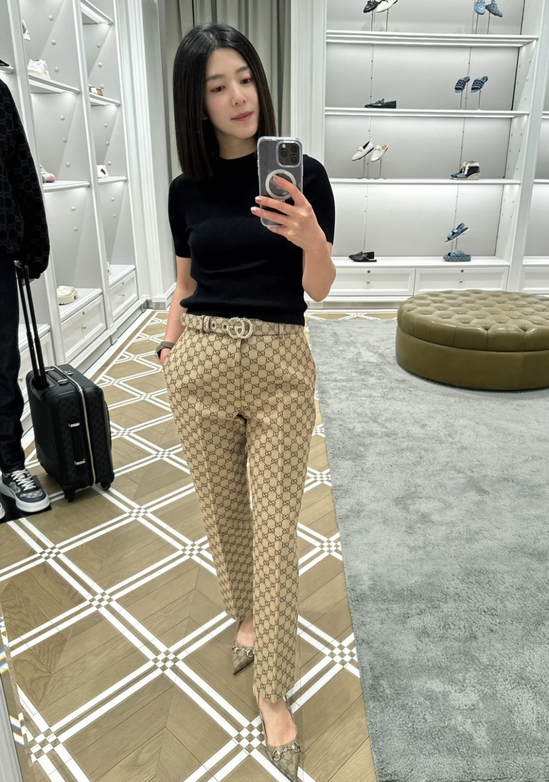 NO:738132,GU009 upper body picture,,19860909GU009 上身图,,,Women's clothing