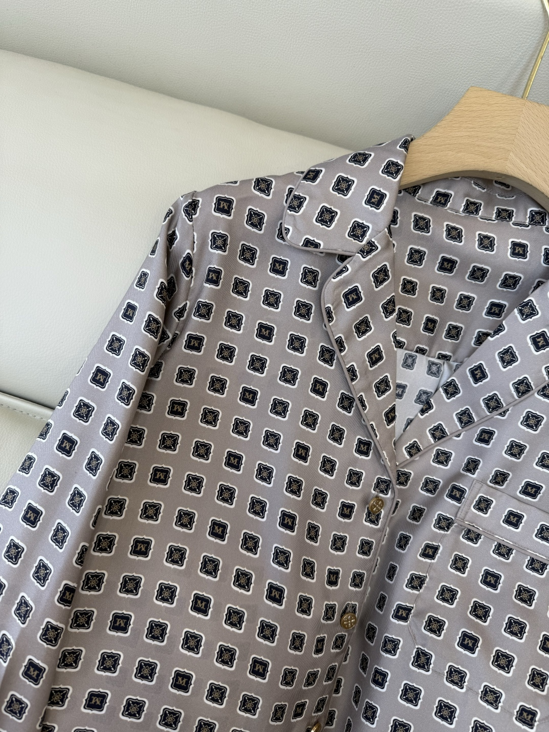 BS1125#新款真丝衬衫💕Max mara 印花 100% 真丝衬衫 SMLXL