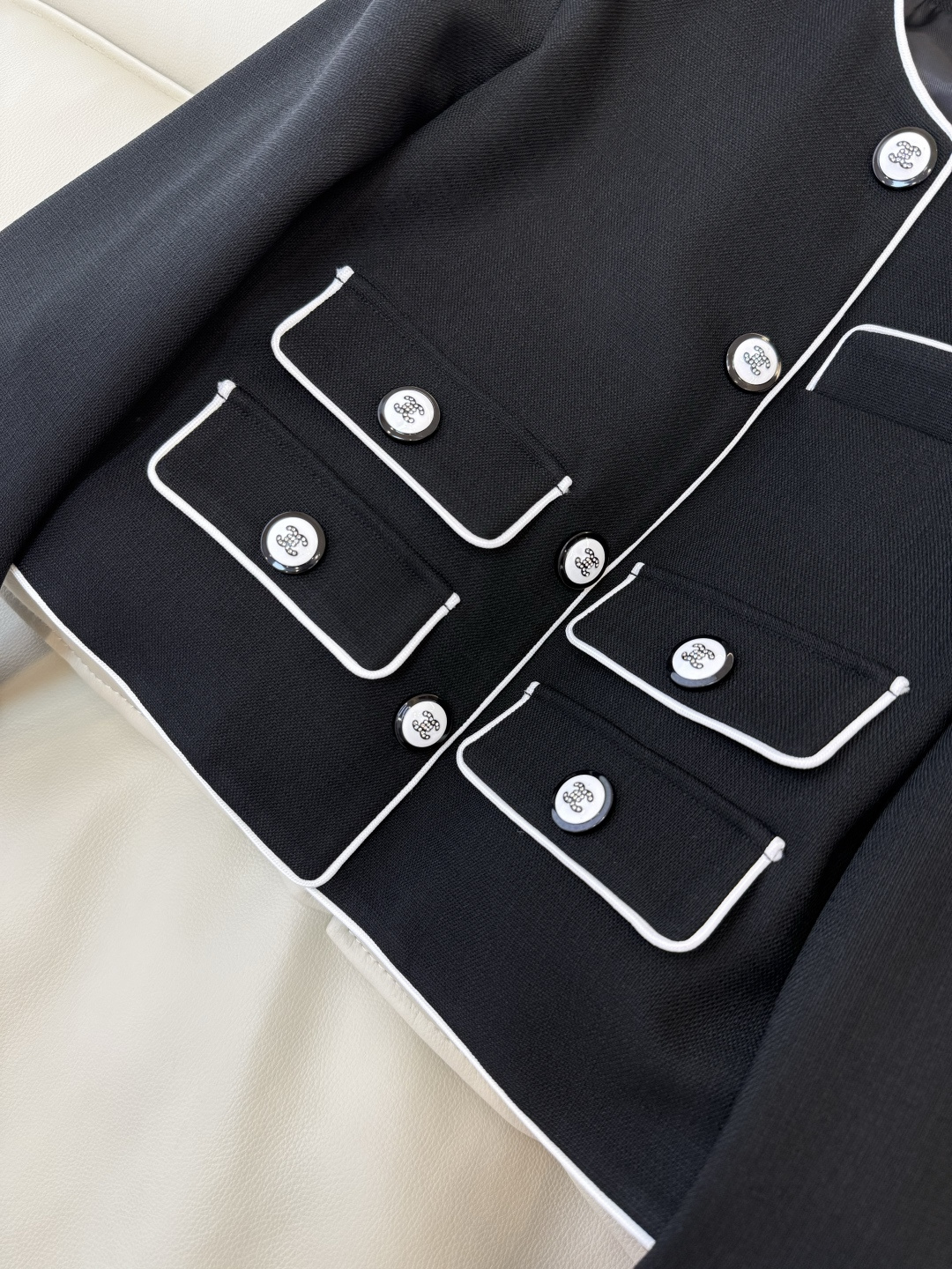 HXZ085#新款外套💕CH小香 多口袋 西装外套 白色 黑色 SMLXL