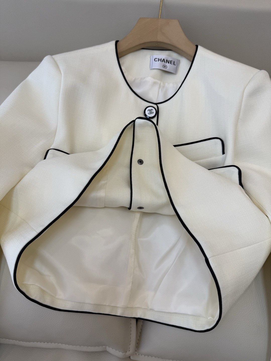 HXZ085#新款外套💕CH小香 多口袋 西装外套 白色 黑色 SMLXL