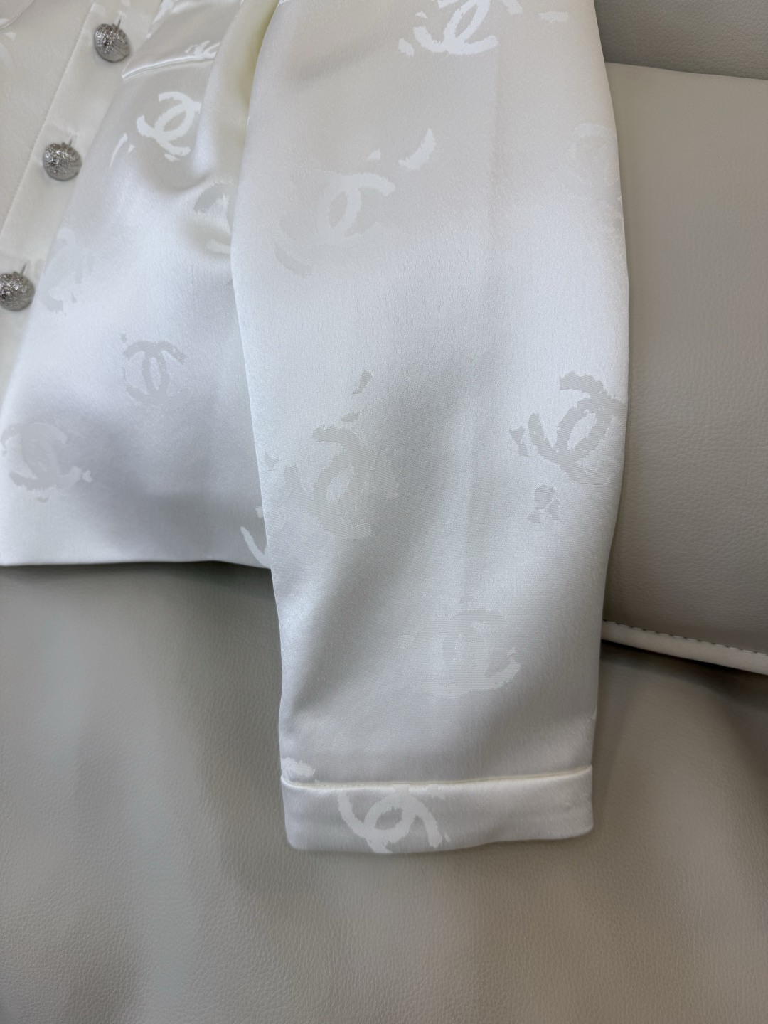 HXZ084#新款外套💕CH小香 醋酸面料 西装外套 白色 黑色 SMLXL