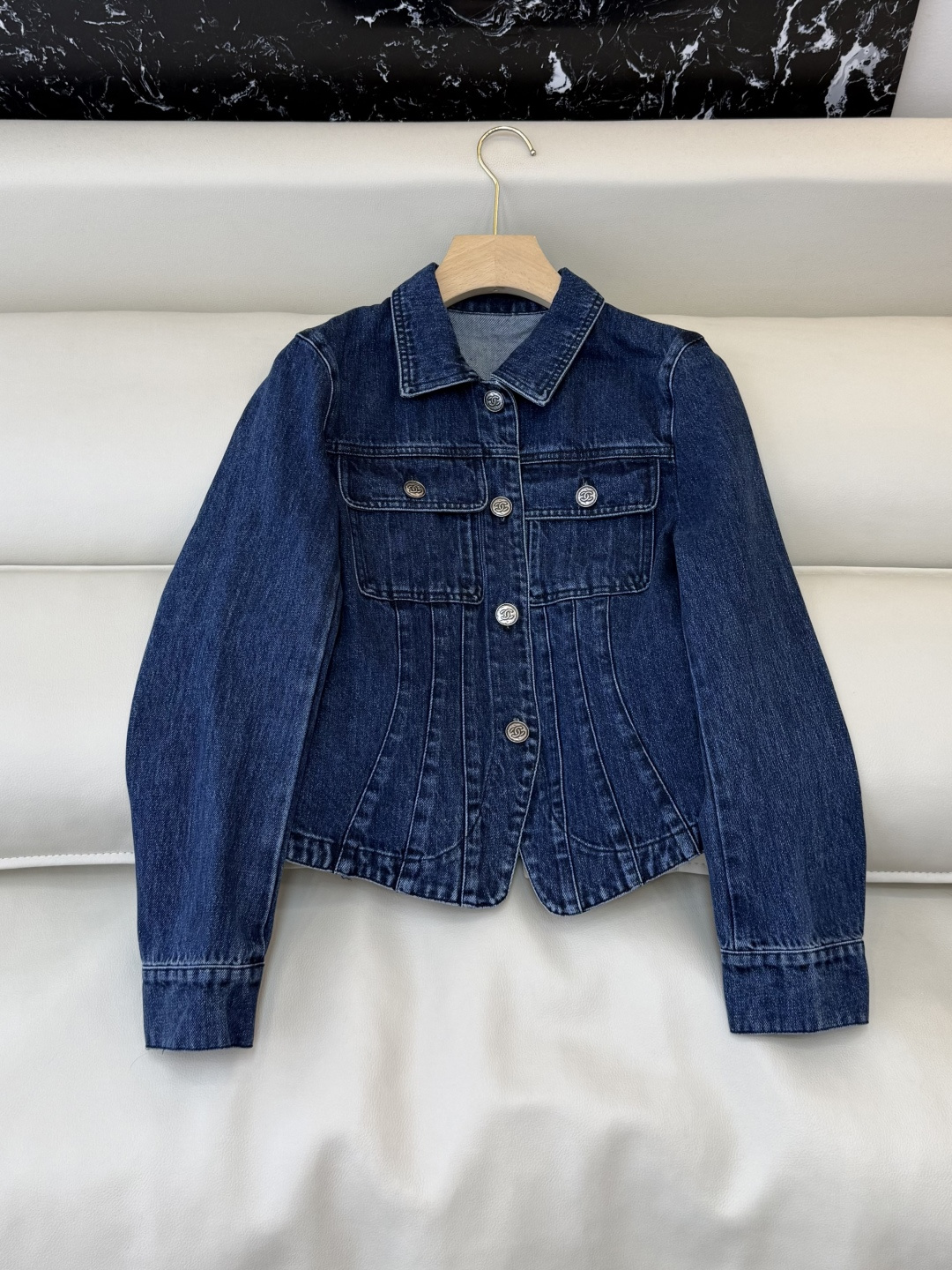 NO:739973,GU018# New Jacket Factory P CH Xiaoxiang slim fit denim jacket SML,,jackets & coats,19860909GU018#新款外套工厂P CH 小香 修身款 显瘦 牛仔外套 SML,,jackets & coats,,Women's clothing