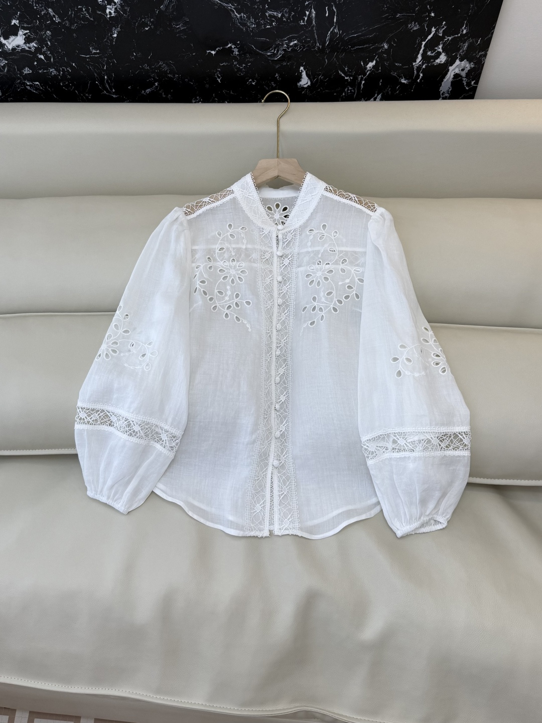 NO:747759,YM087# New Top Factory P Zim * Hollow Embroidered Linen Long Sleeve Shirt Top Purple Blue White SMLXL,,shirts,19860909YM087#新款上衣工厂P Zim * 镂空绣花亚麻长袖衬衫上衣 紫色 蓝色 白色 SMLXL,,shirts,,Women's clothing