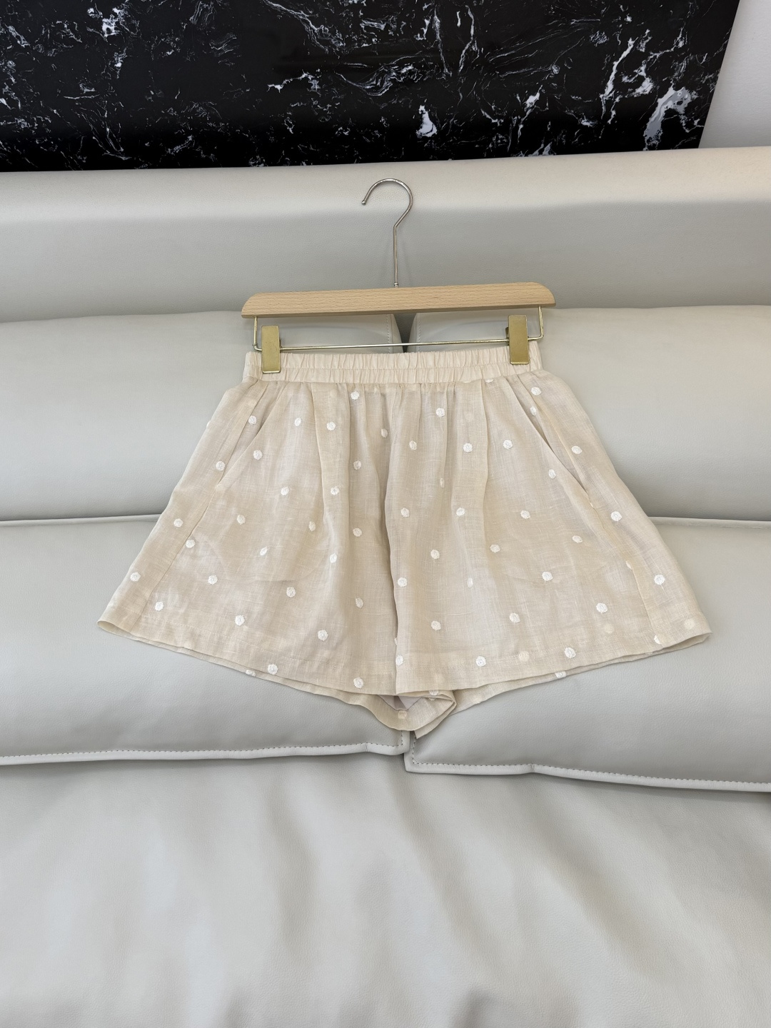 YM091#新款套装‼️度假风 100%亚麻圆点绣花上衣 ➕短裤 套装 浅粉色 浅黄色 SMLXL