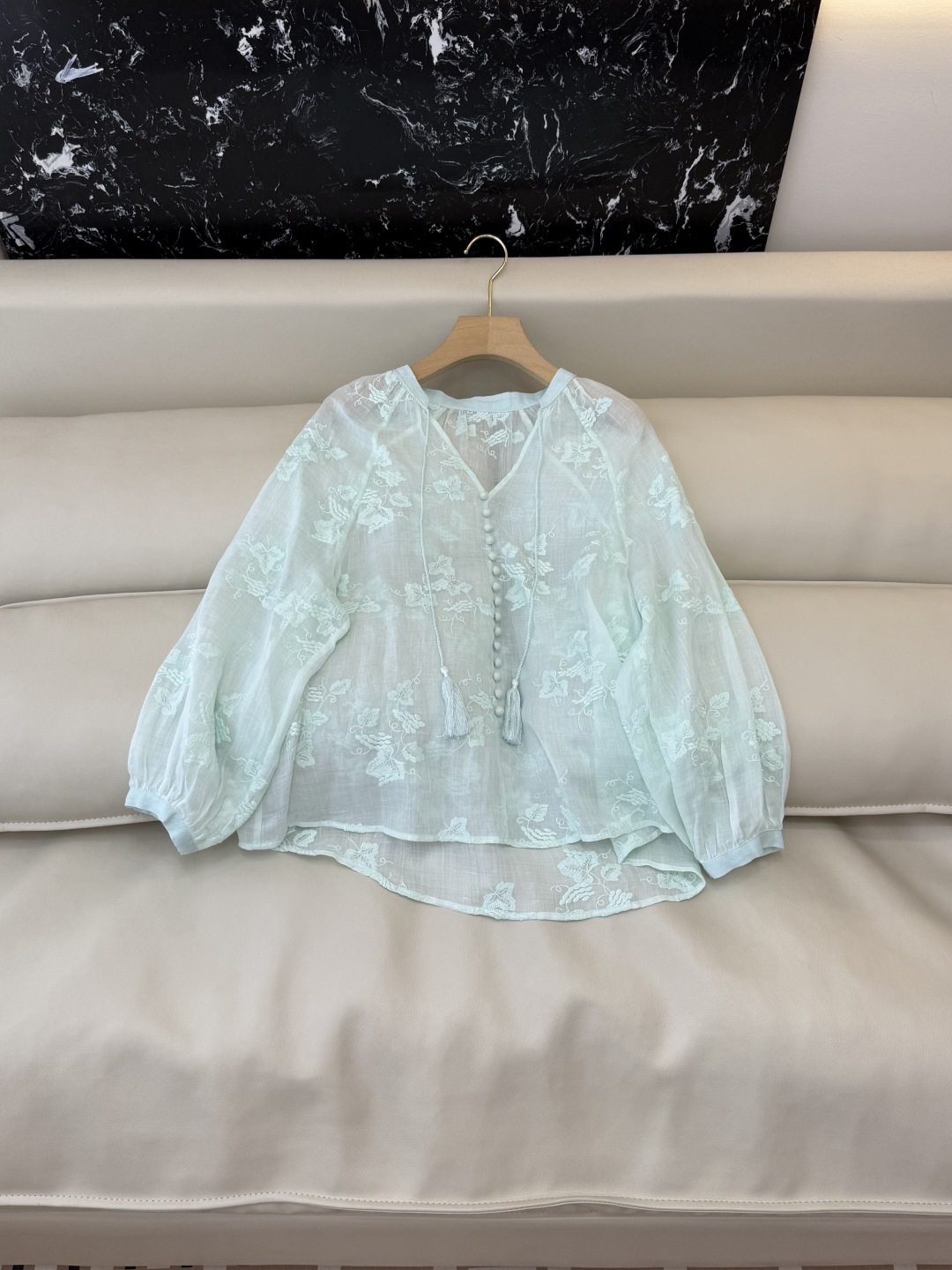 YM097#新款套装‼️zim 100%亚麻绣花上衣 ➕短裤 套装 白色 浅蓝色 浅黄色 SMLXL