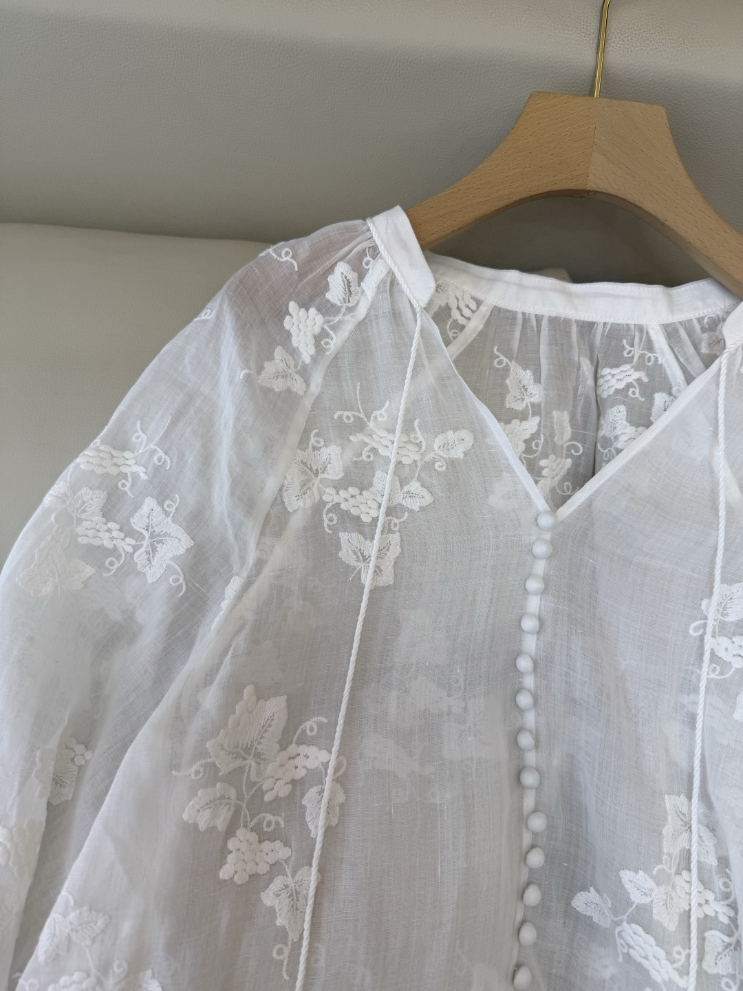 YM097#新款套装‼️zim 100%亚麻绣花上衣 ➕短裤 套装 白色 浅蓝色 浅黄色 SMLXL