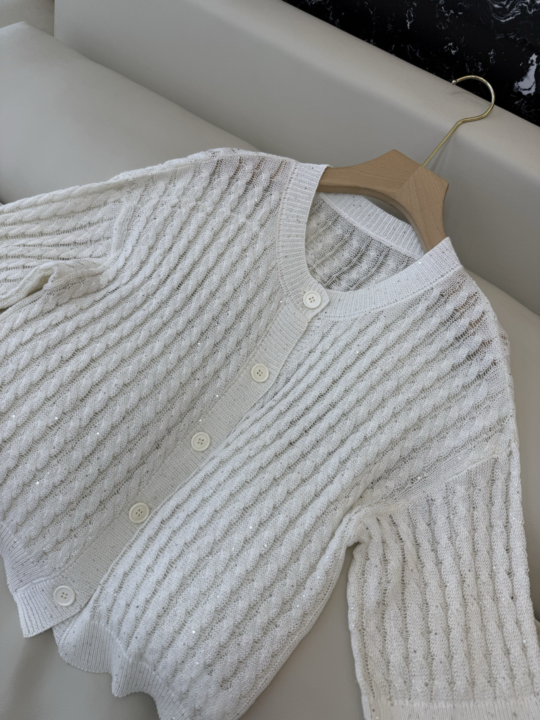 LZM26008#新款针织衫💕BC 最新款短袖镂空设计针织 米色 白色 SML