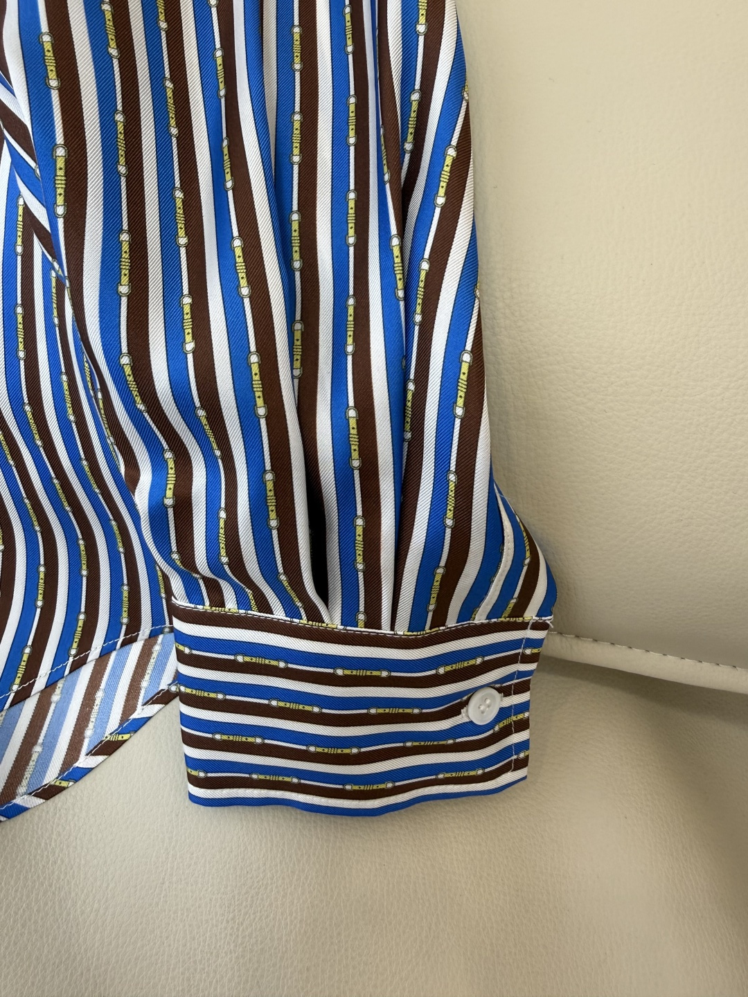 BS1120#新款衬衫💕CE* 100% 斜纹真丝条纹 印花长袖衬衫 36/38/40/42