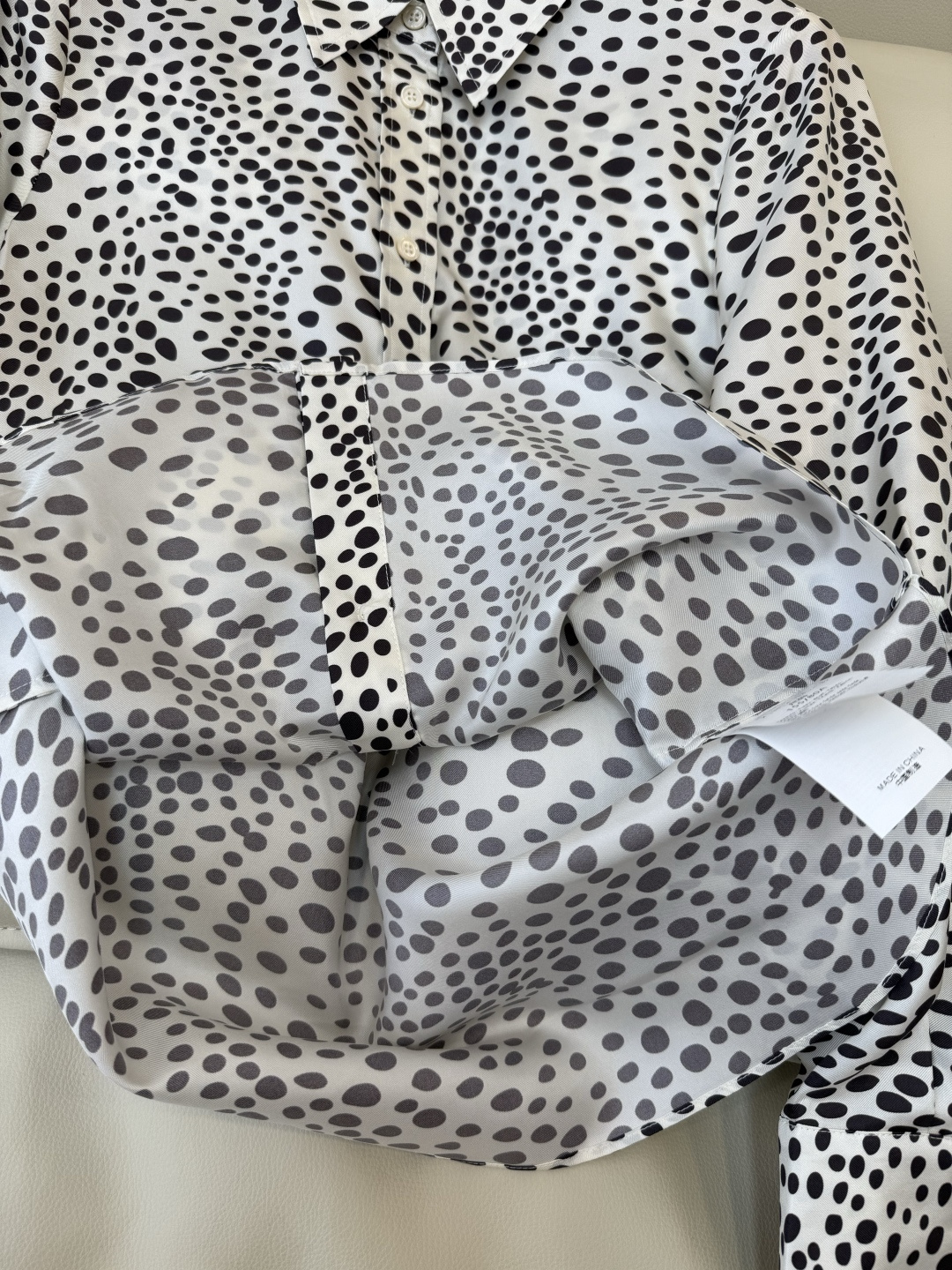 BS1125#新款衬衫💕Max mara 波点印花 100% 斜纹真丝印花长袖衬衫 36/38/40/4