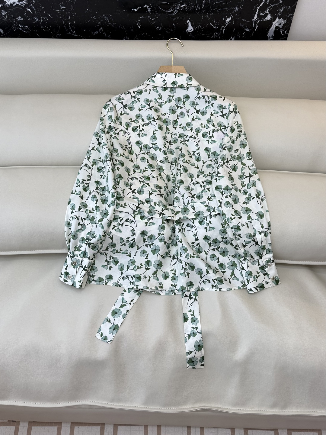 BS1119#新款衬衫💕Max mara 碎花印花 100% 斜纹真丝印花长袖衬衫 配腰带 36/38/