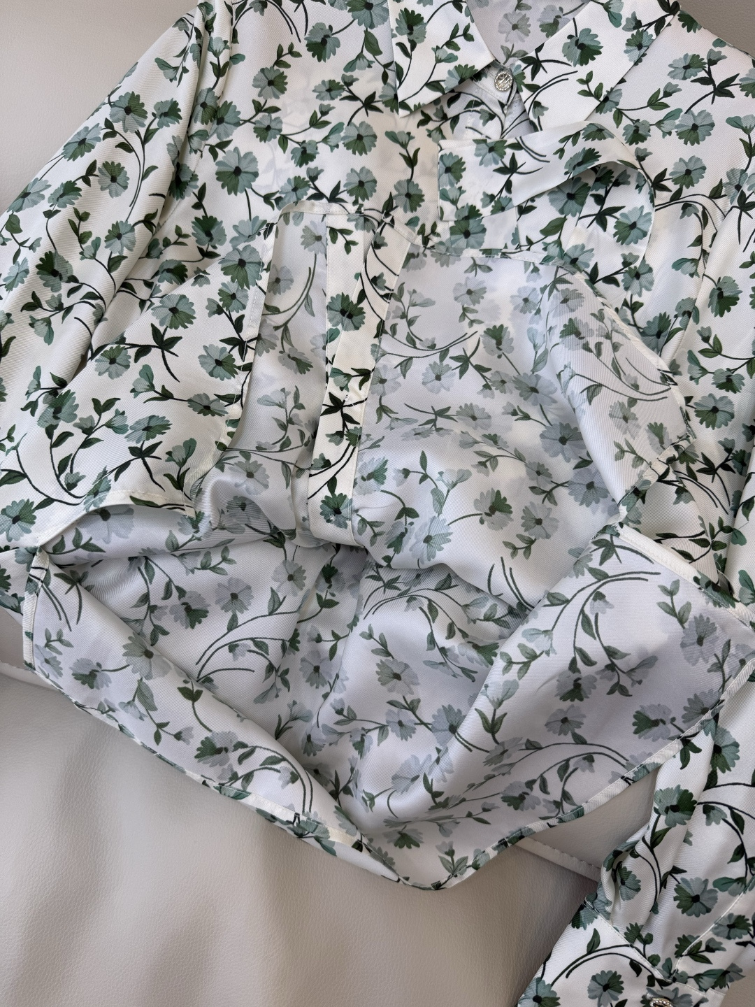 BS1119#新款衬衫💕Max mara 碎花印花 100% 斜纹真丝印花长袖衬衫 配腰带 36/38/