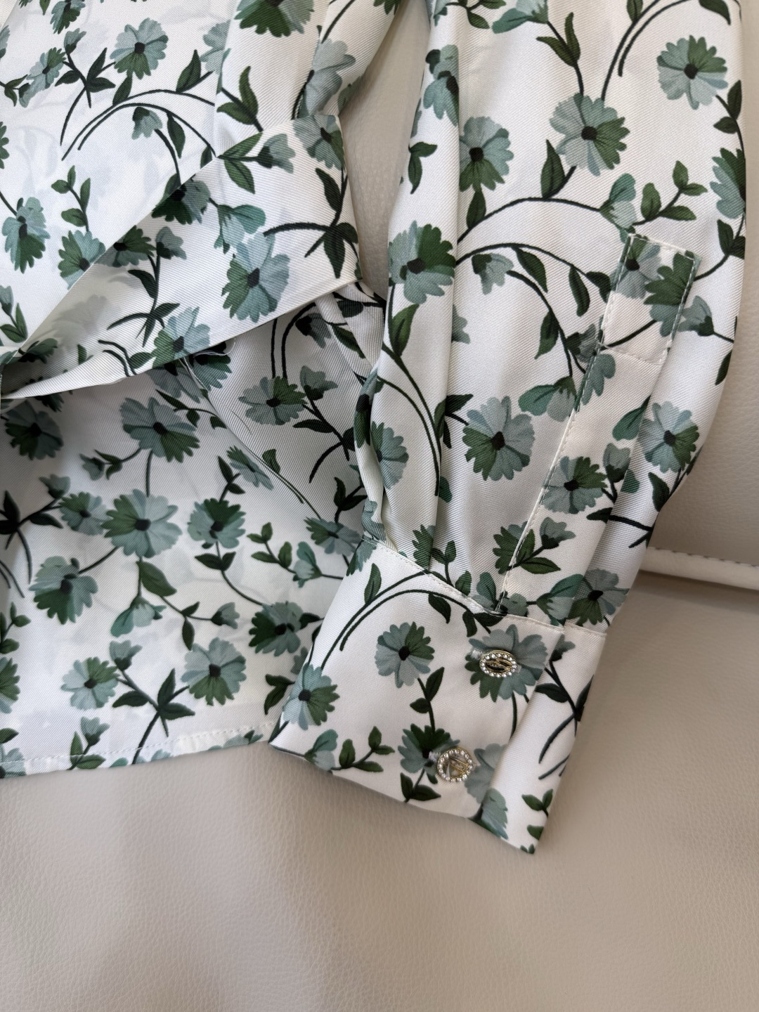 BS1119#新款衬衫💕Max mara 碎花印花 100% 斜纹真丝印花长袖衬衫 配腰带 36/38/