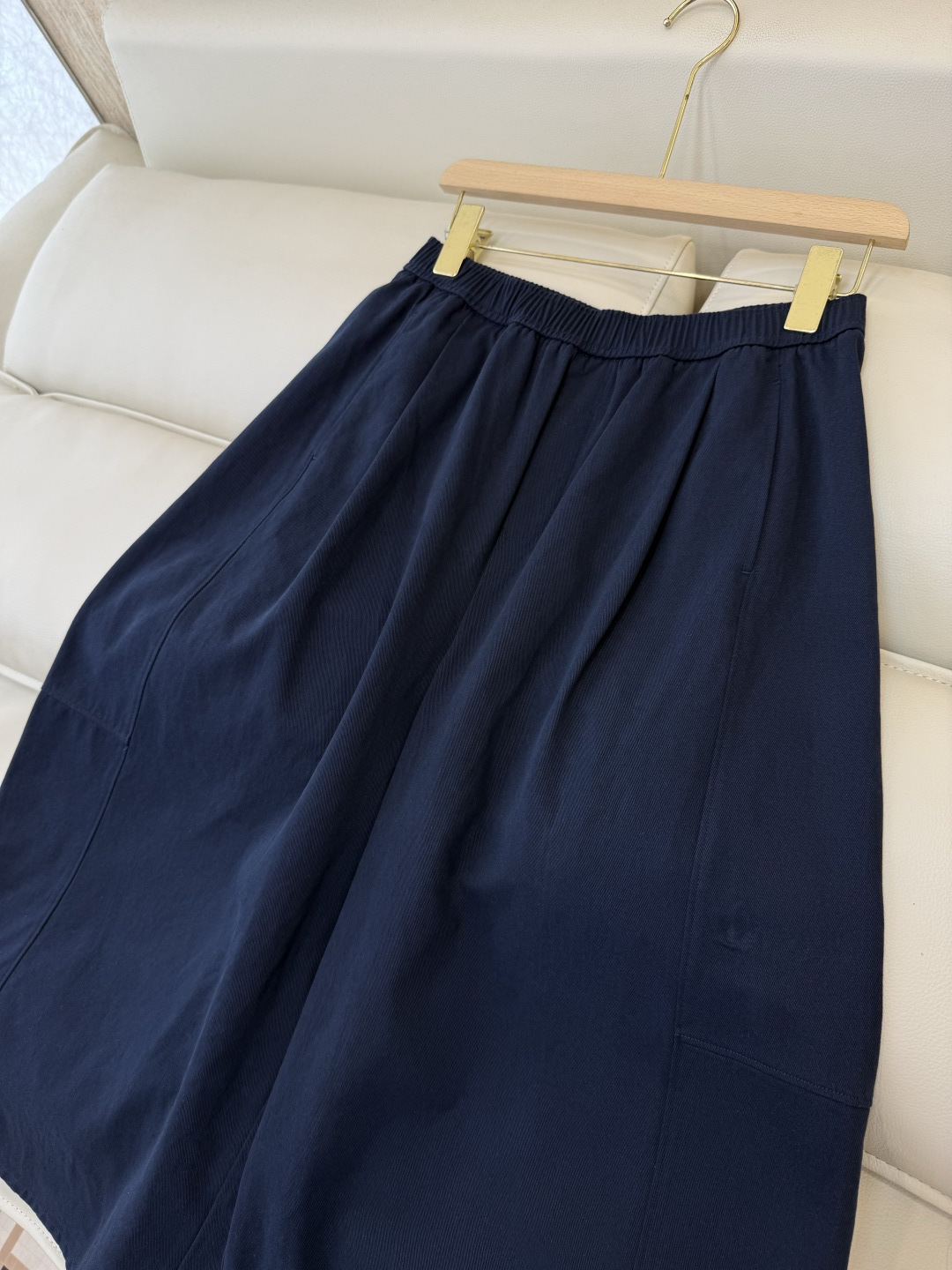HL003#新款裤子‼️极简风 宽松 八分裤 米色 杏色 藏青色 SMLXL