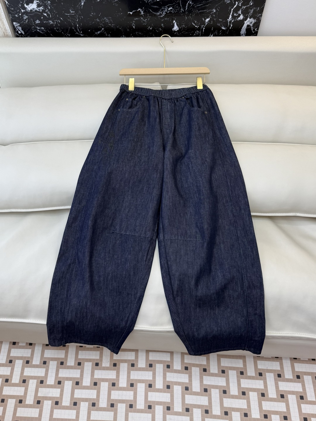 NO:748503,HL004# new pants factory minimalist style versatile loose trousers denim blue SMLXL,,19860909HL004#新款裤子工厂 极简风 百搭 宽松长裤 牛仔蓝 SMLXL,,,Women's clothing