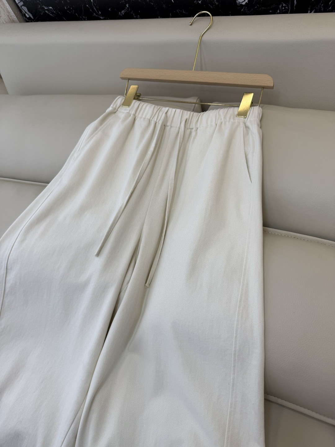 HL005#新款裤子‼️极简风 百搭 宽松九分长裤 牛仔蓝 白色 SMLXL
