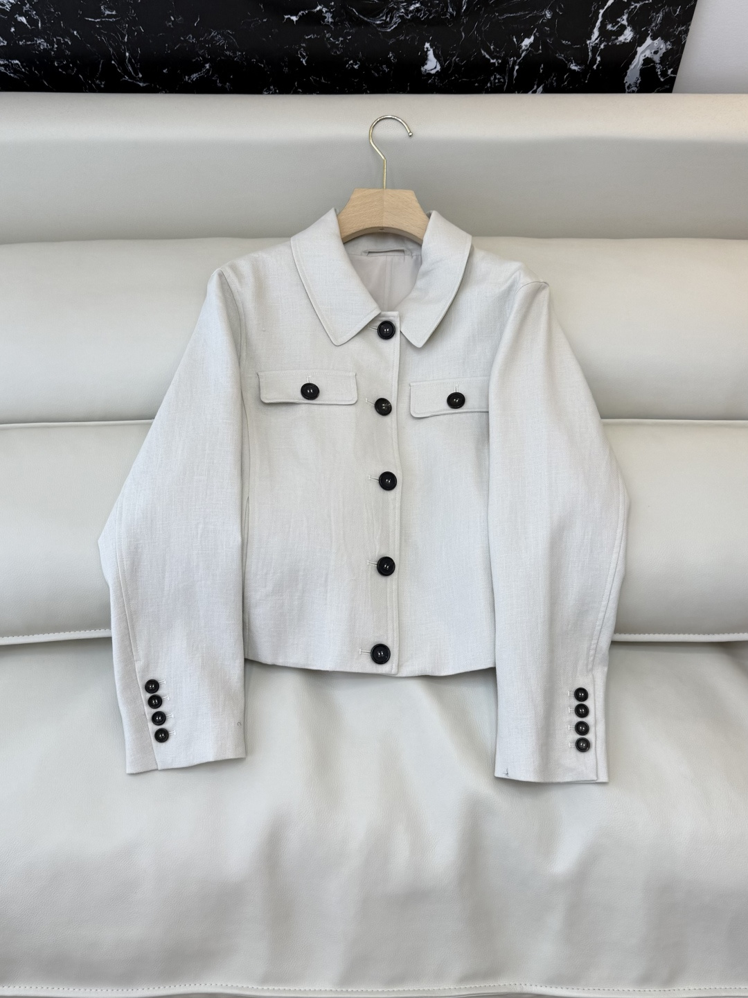 LZ26012#新款外套💕BC 单排扣 亚麻外套 两色 SML