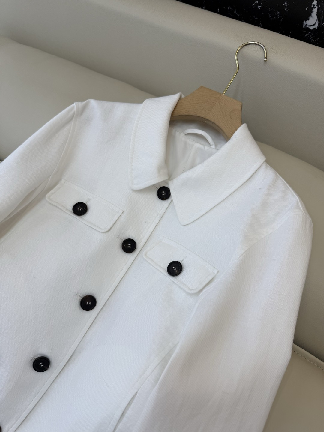 LZ26012#新款外套💕BC 单排扣 亚麻外套 两色 SML