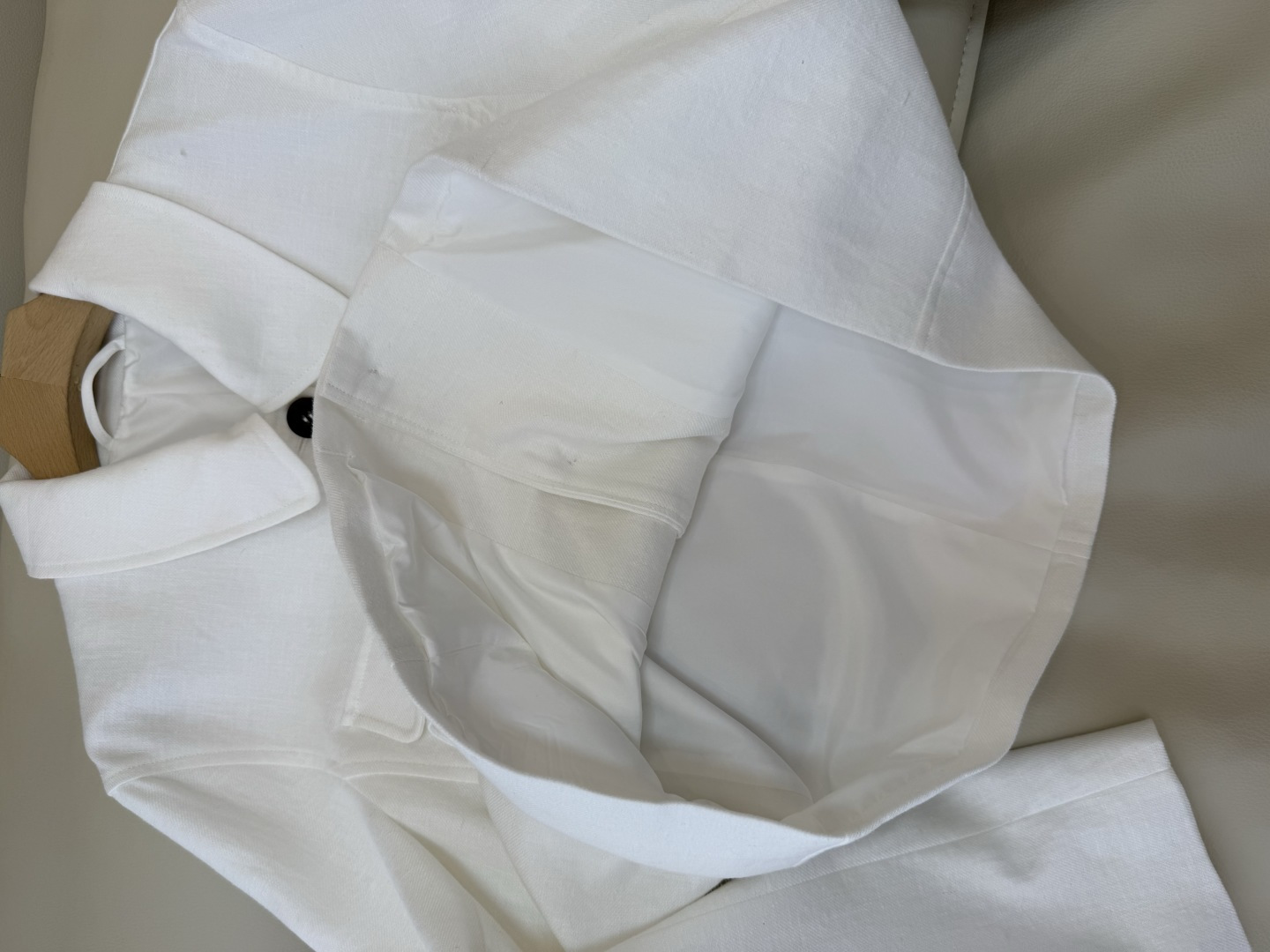 LZ26012#新款外套💕BC 单排扣 亚麻外套 两色 SML